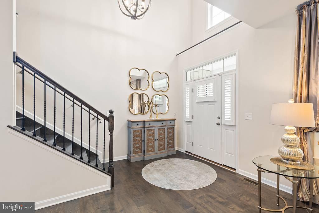 MONTFORD GLEN - Residential