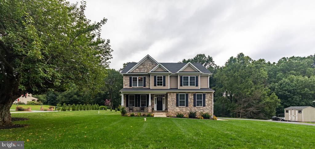 MONTFORD GLEN - Residential