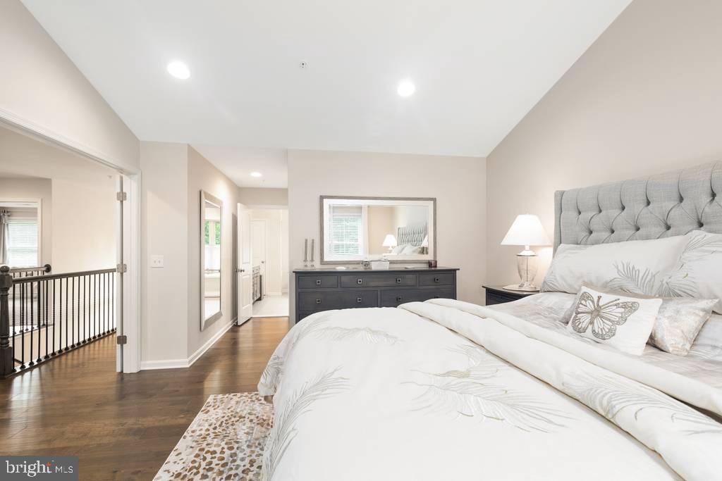 MONTFORD GLEN - Residential