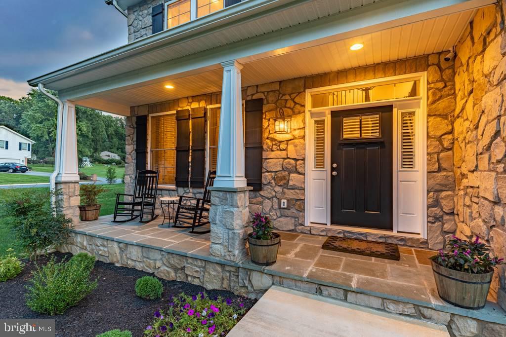 MONTFORD GLEN - Residential