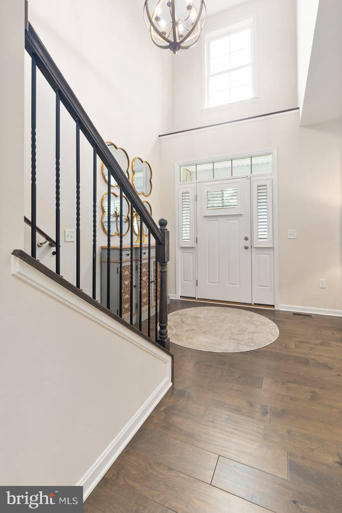 MONTFORD GLEN - Residential