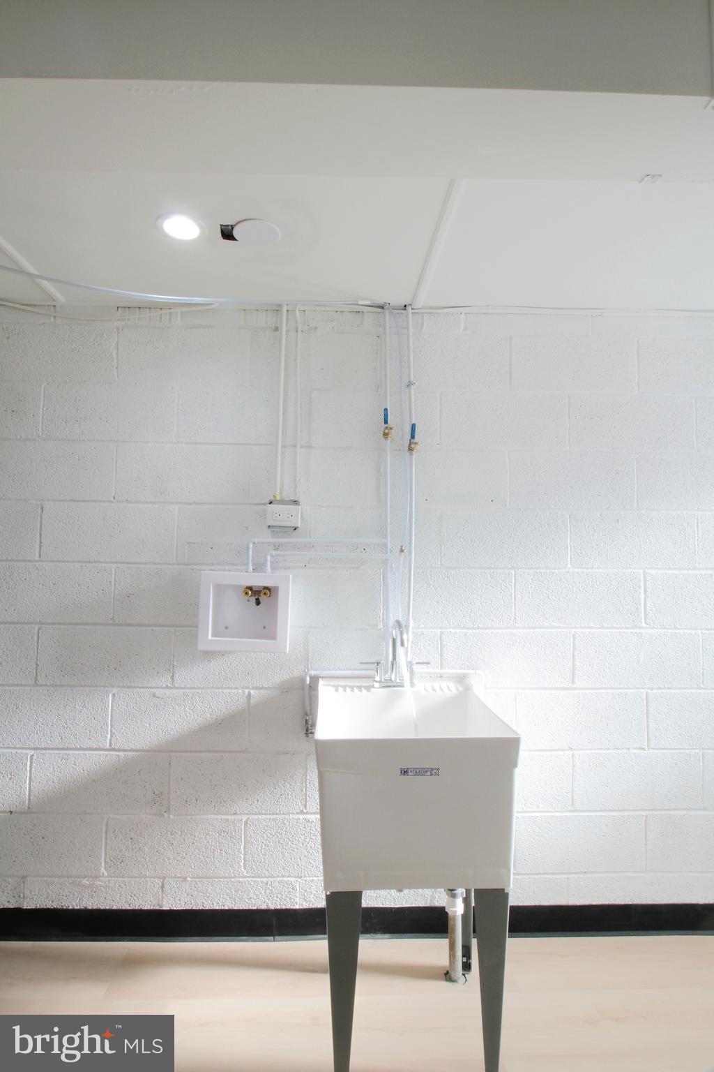 MODENA PARK - Residential