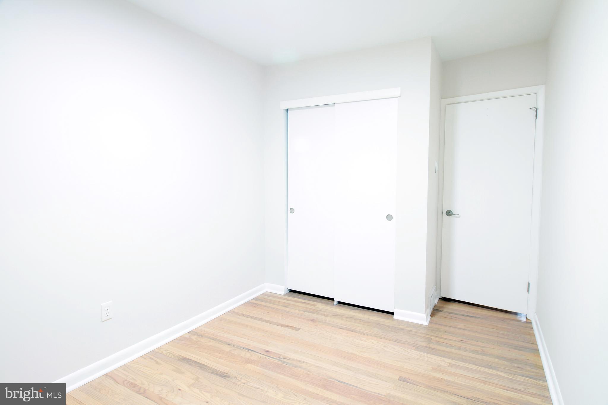 MODENA PARK - Residential