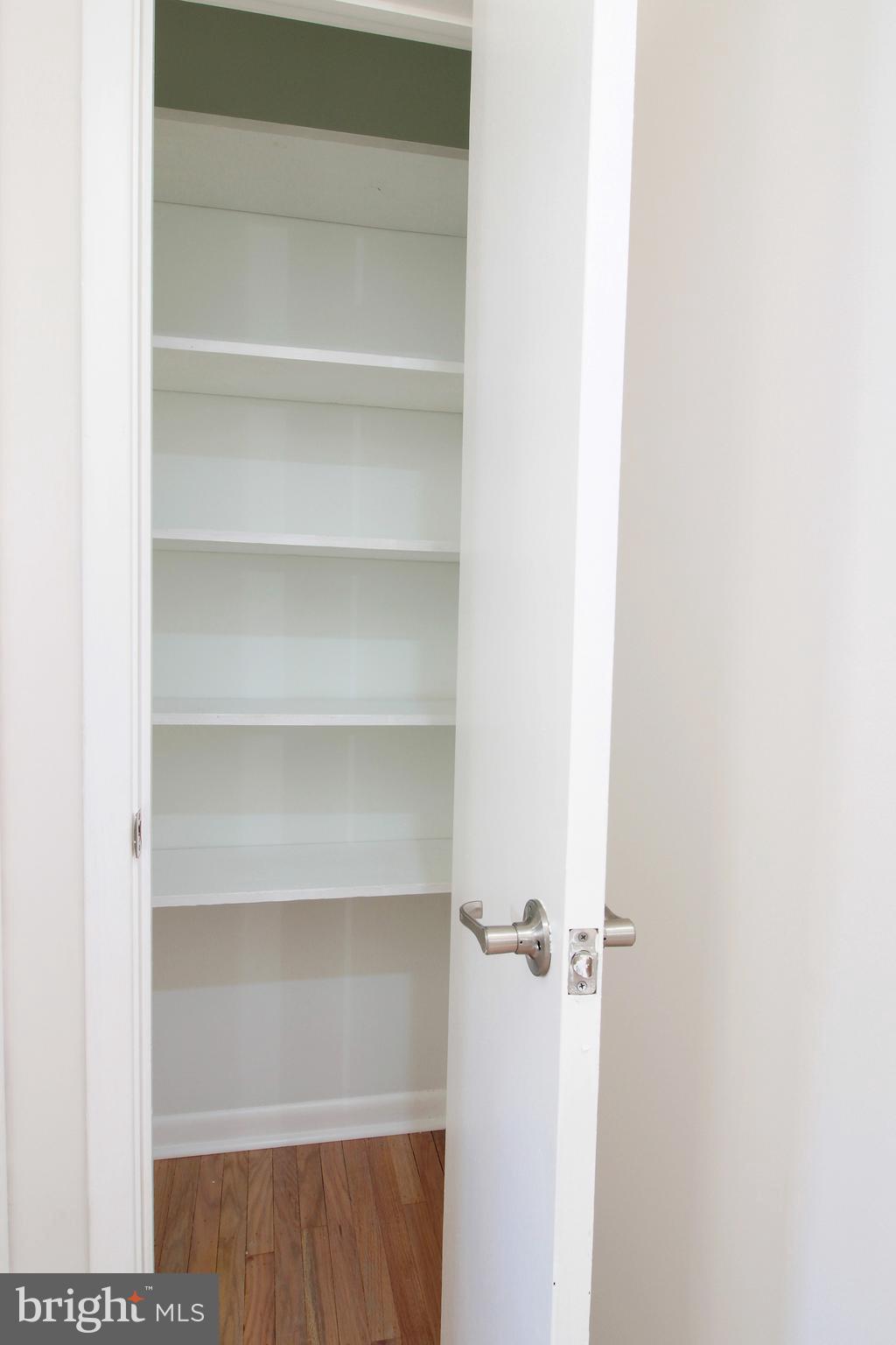 MODENA PARK - Residential