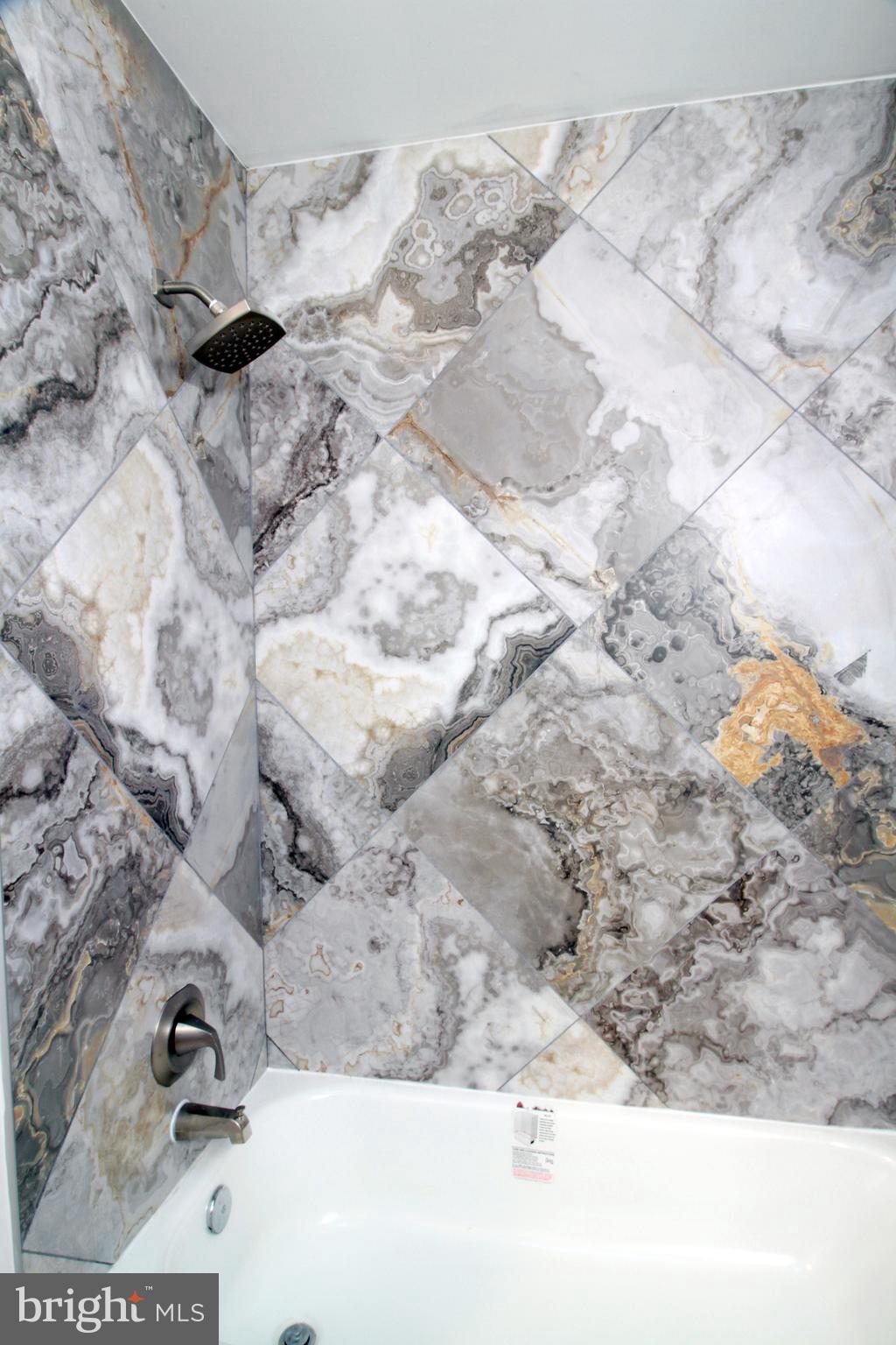 MODENA PARK - Residential