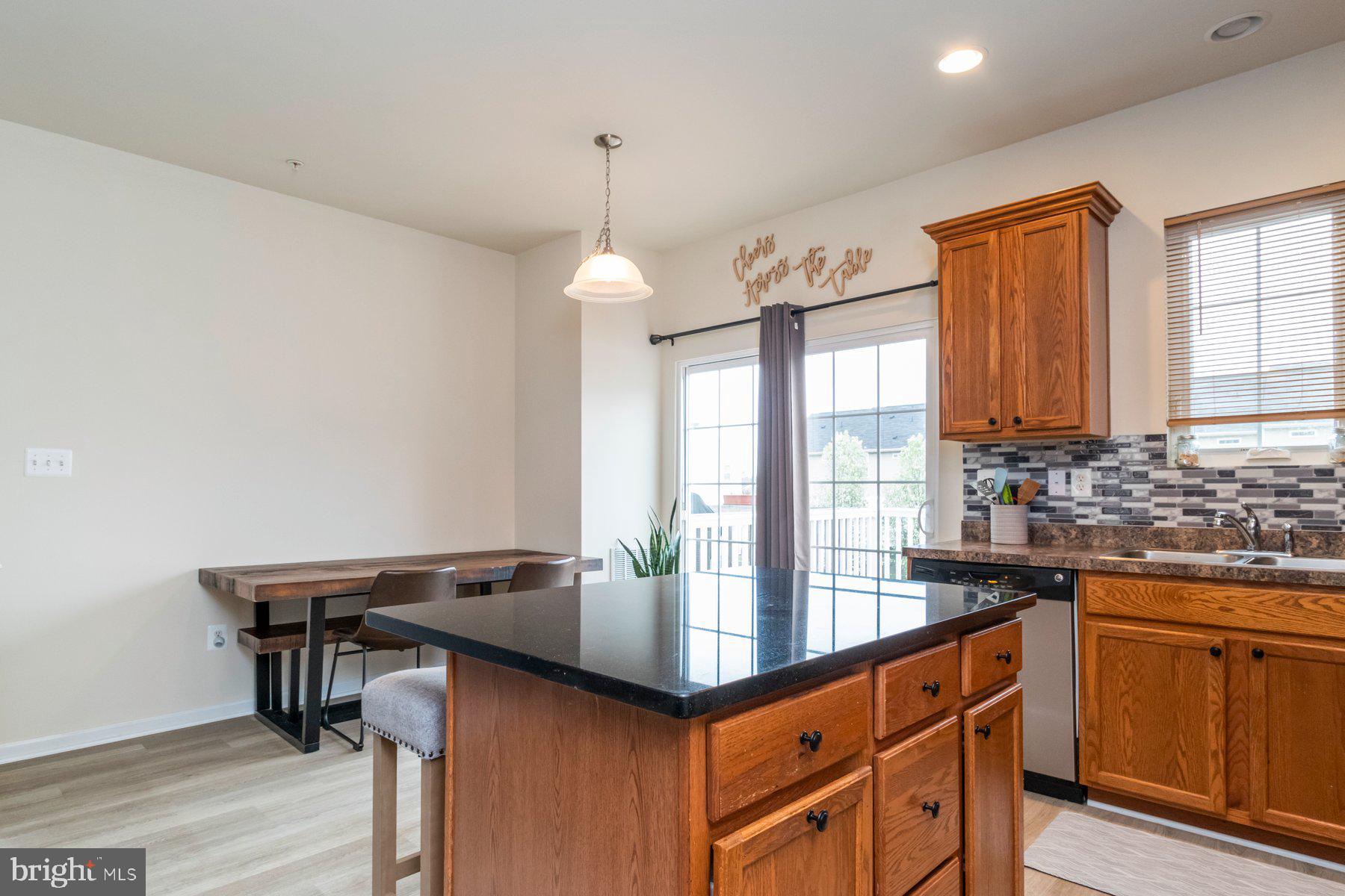 TANYARD SPRINGS - Residential