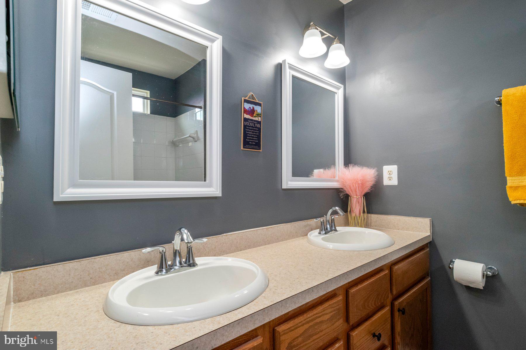 TANYARD SPRINGS - Residential