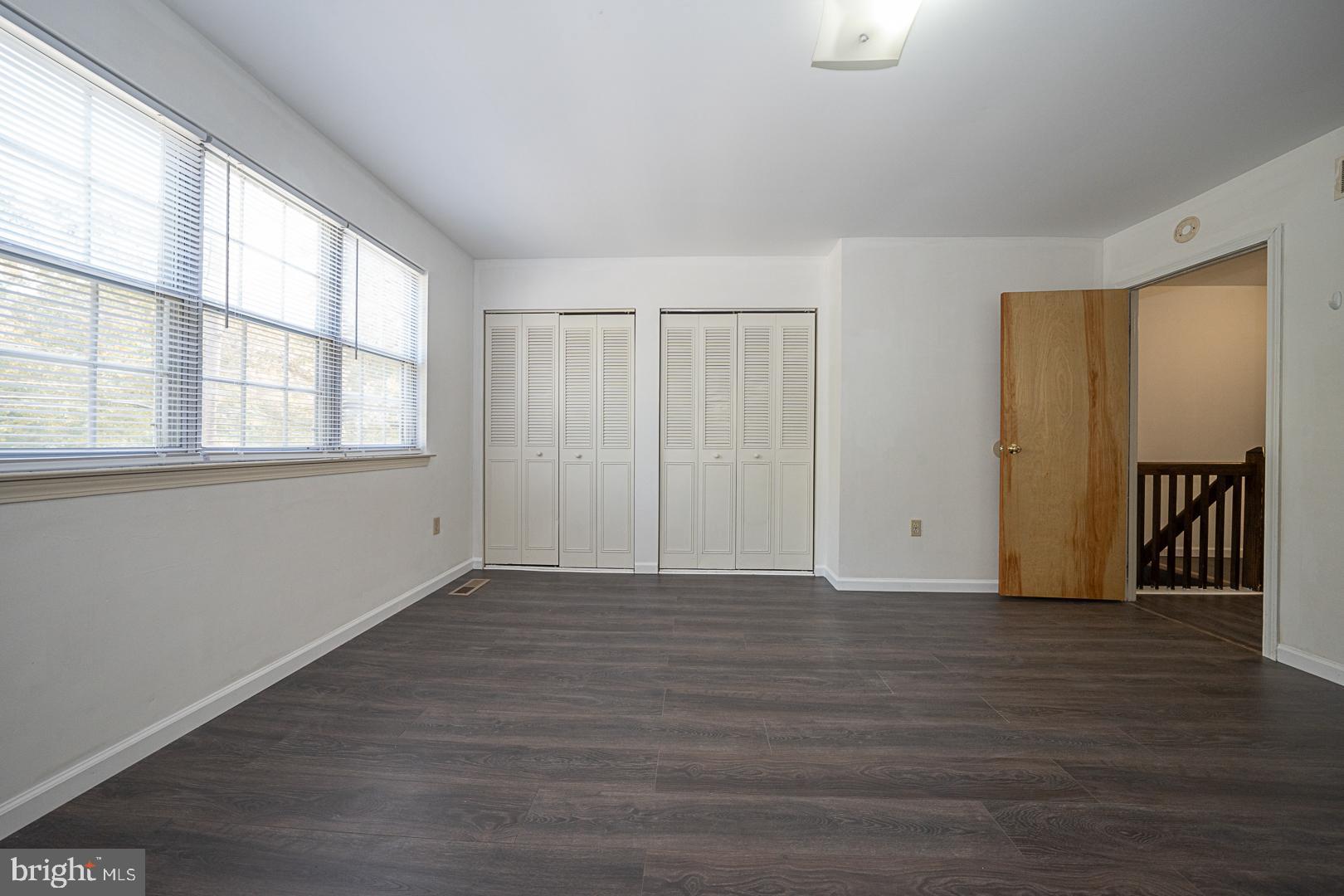 EAST FALLS - Residential Lease