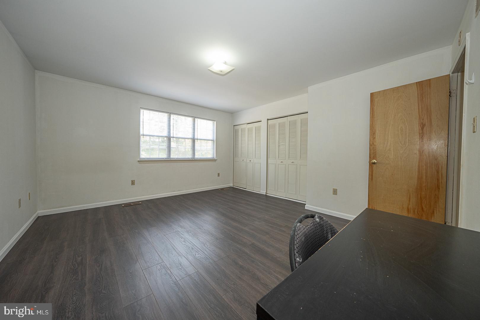 EAST FALLS - Residential Lease