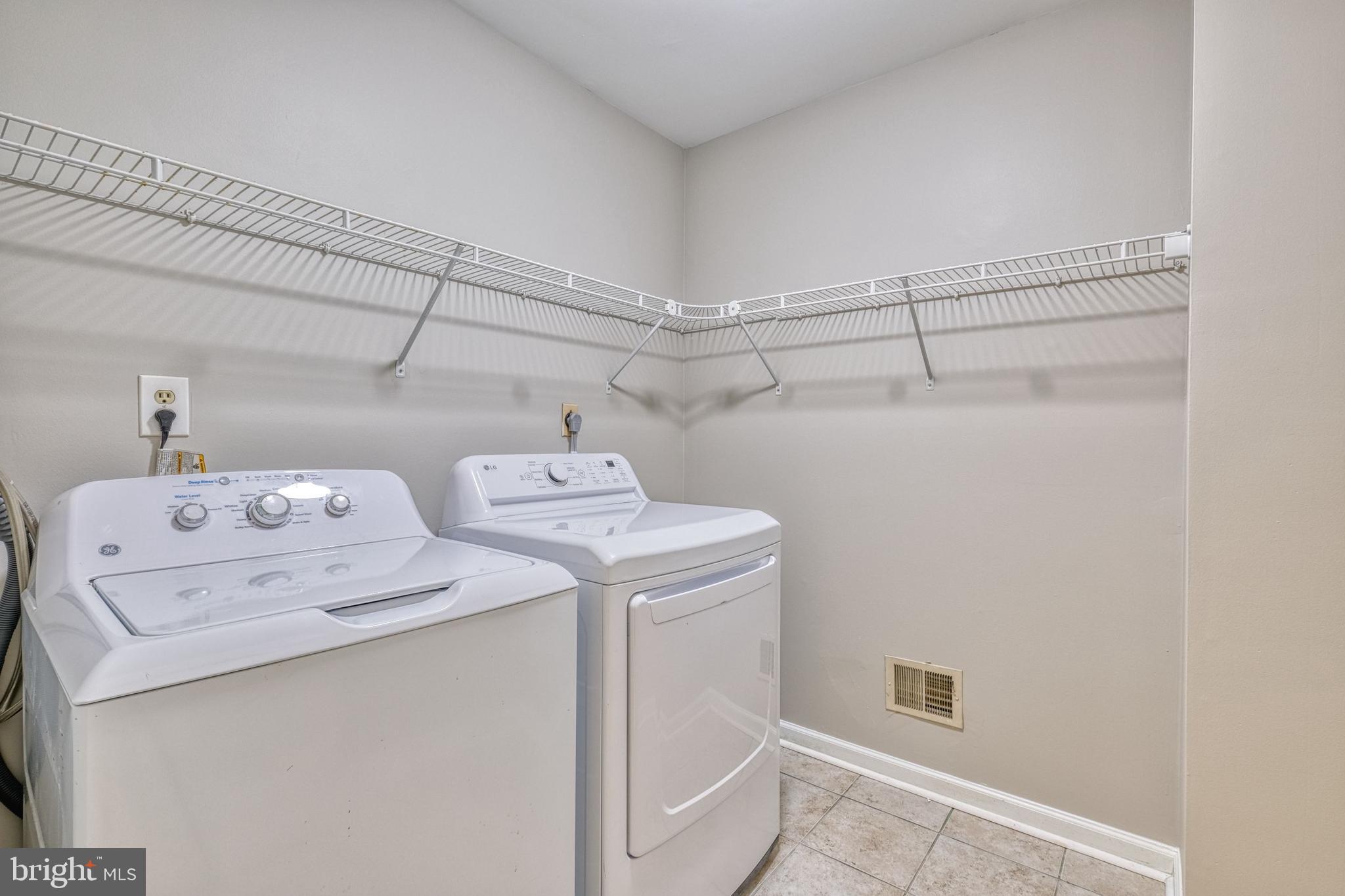 CHESTERFIELD - Residential