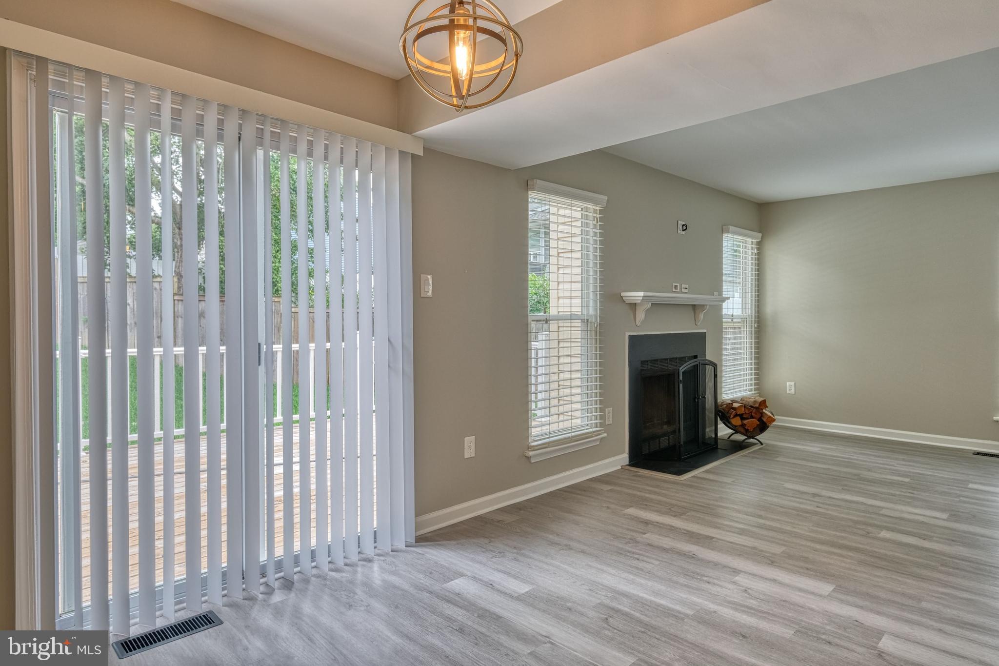 CHESTERFIELD - Residential