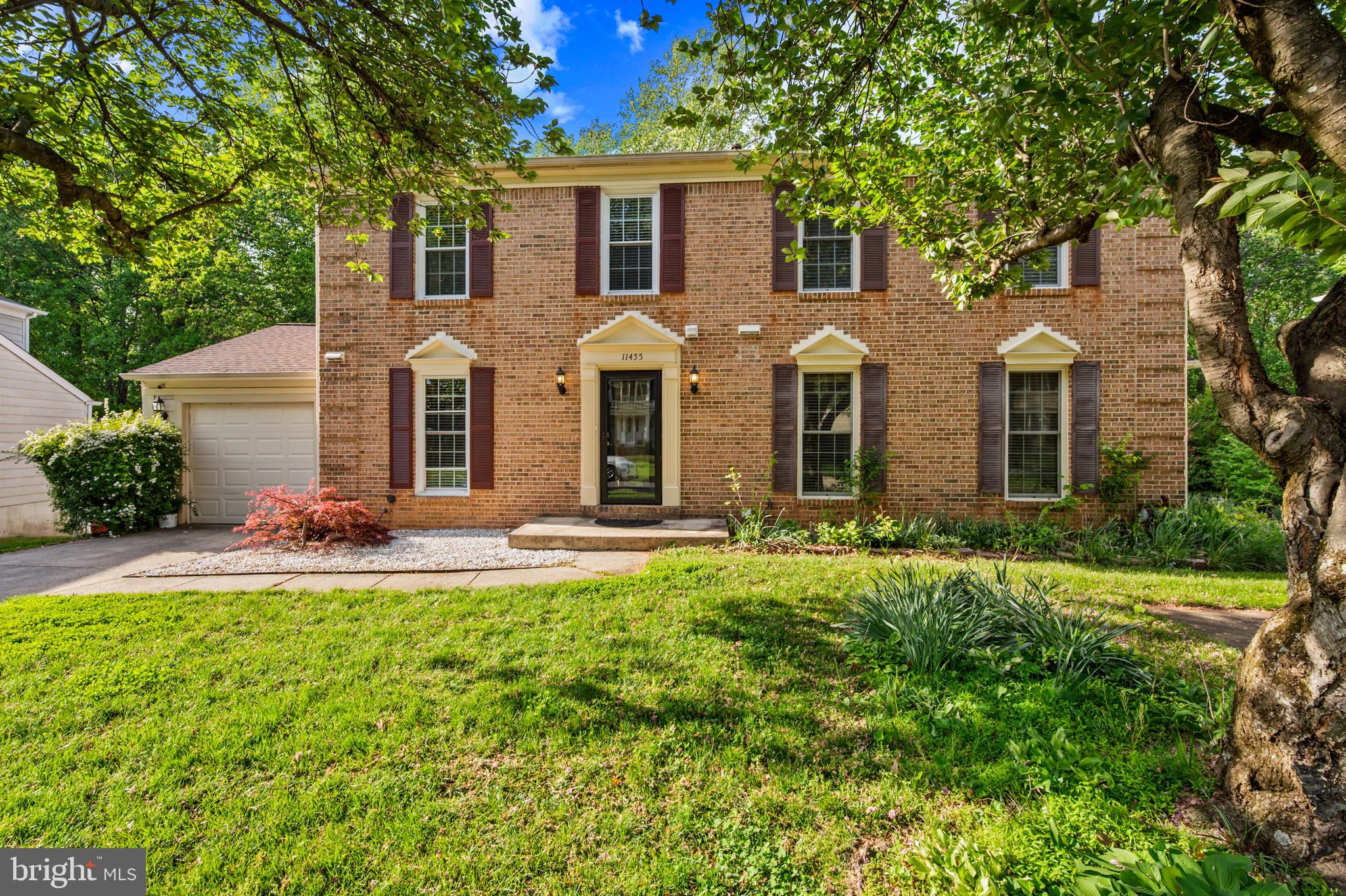 11455 OAK LEAF DRIVE