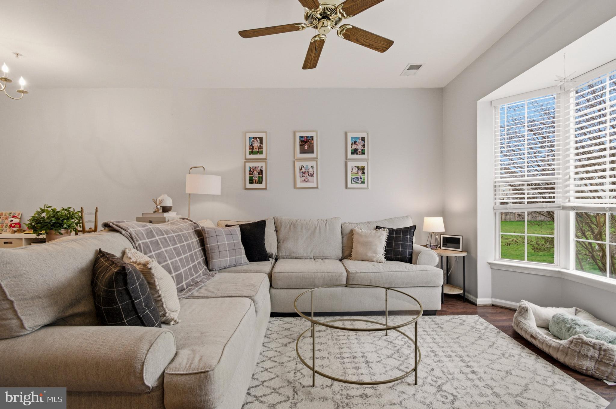 NANTUCKET MEWS @ CROFTON - Residential