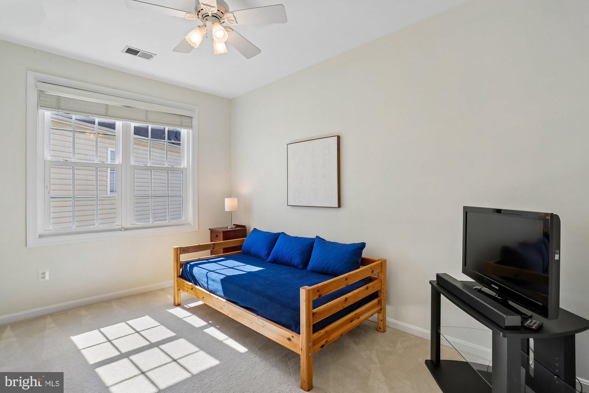 LAKELANDS - Residential