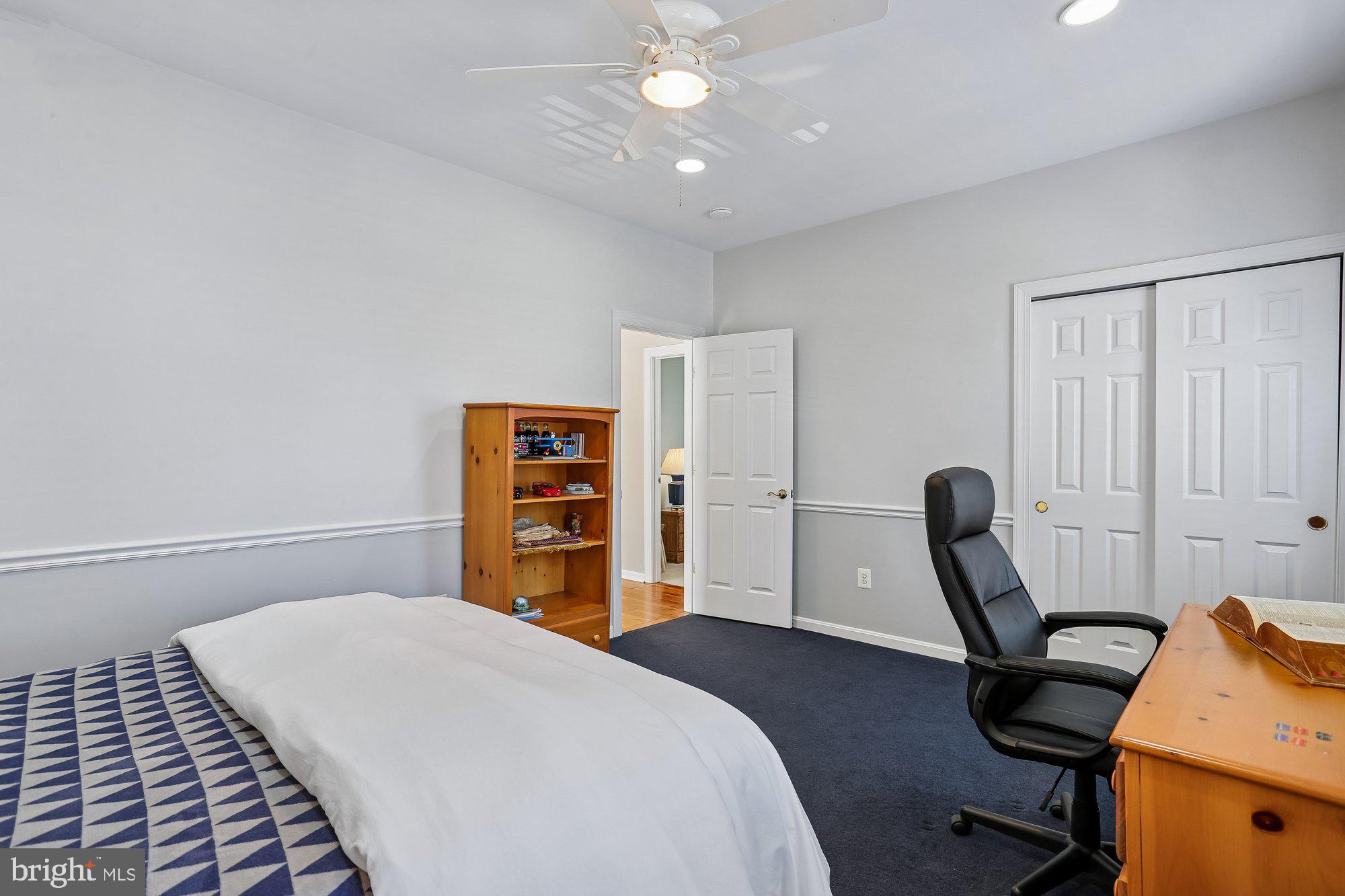 LAKELANDS - Residential