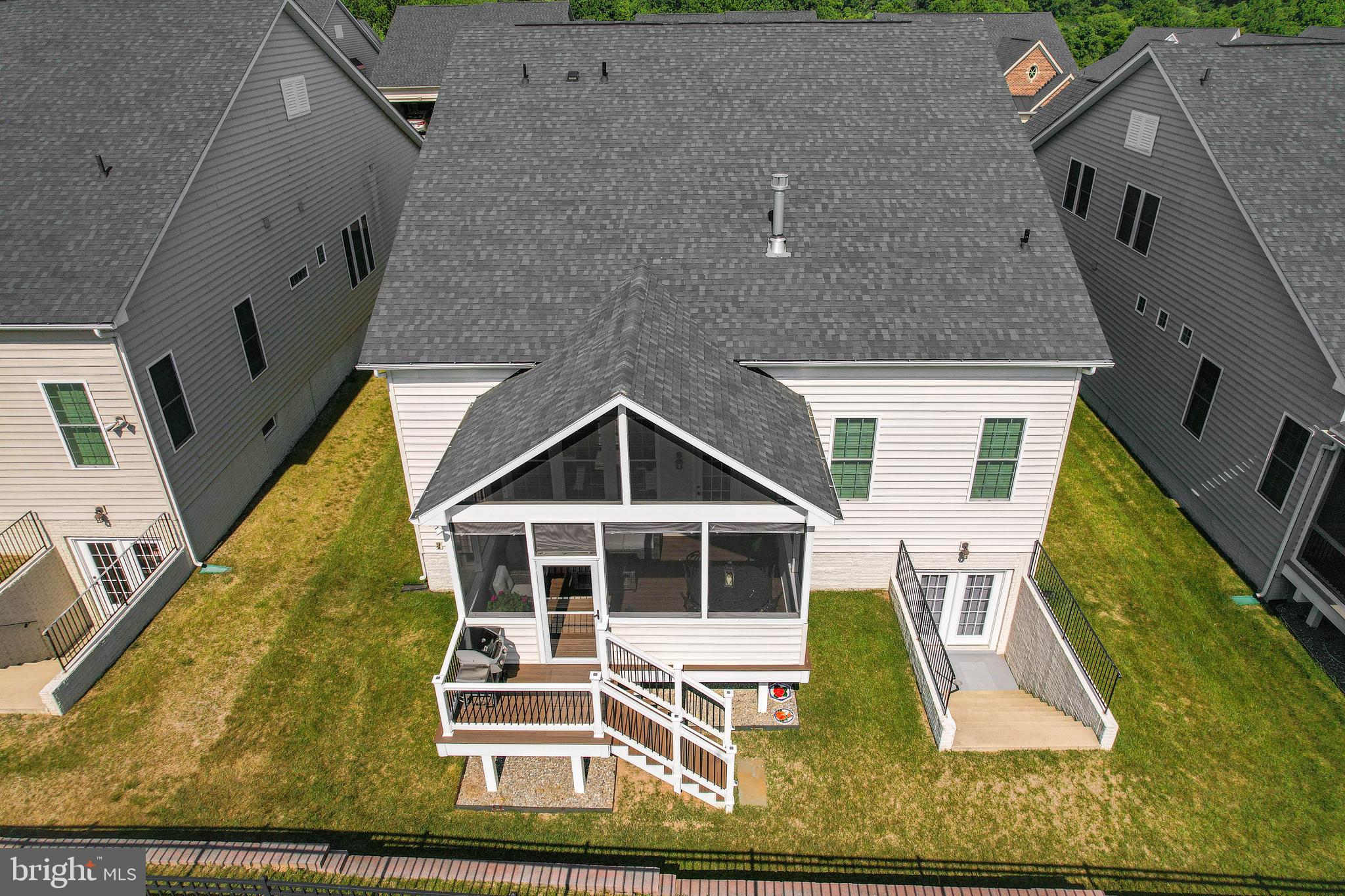 WAVERLY WOODS WEST - Residential