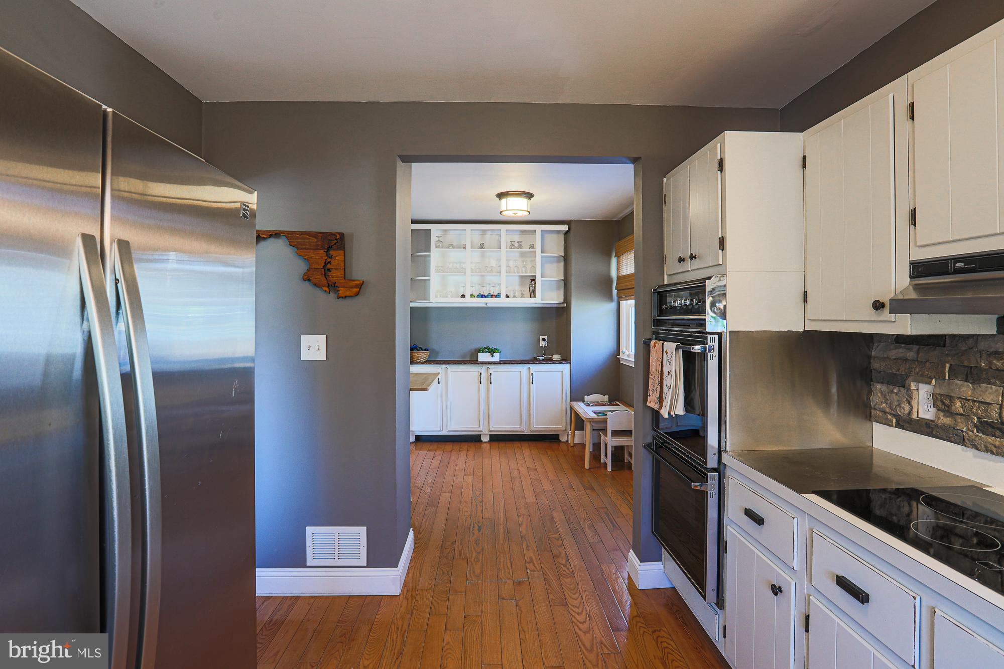 WILLOWDALE - Residential