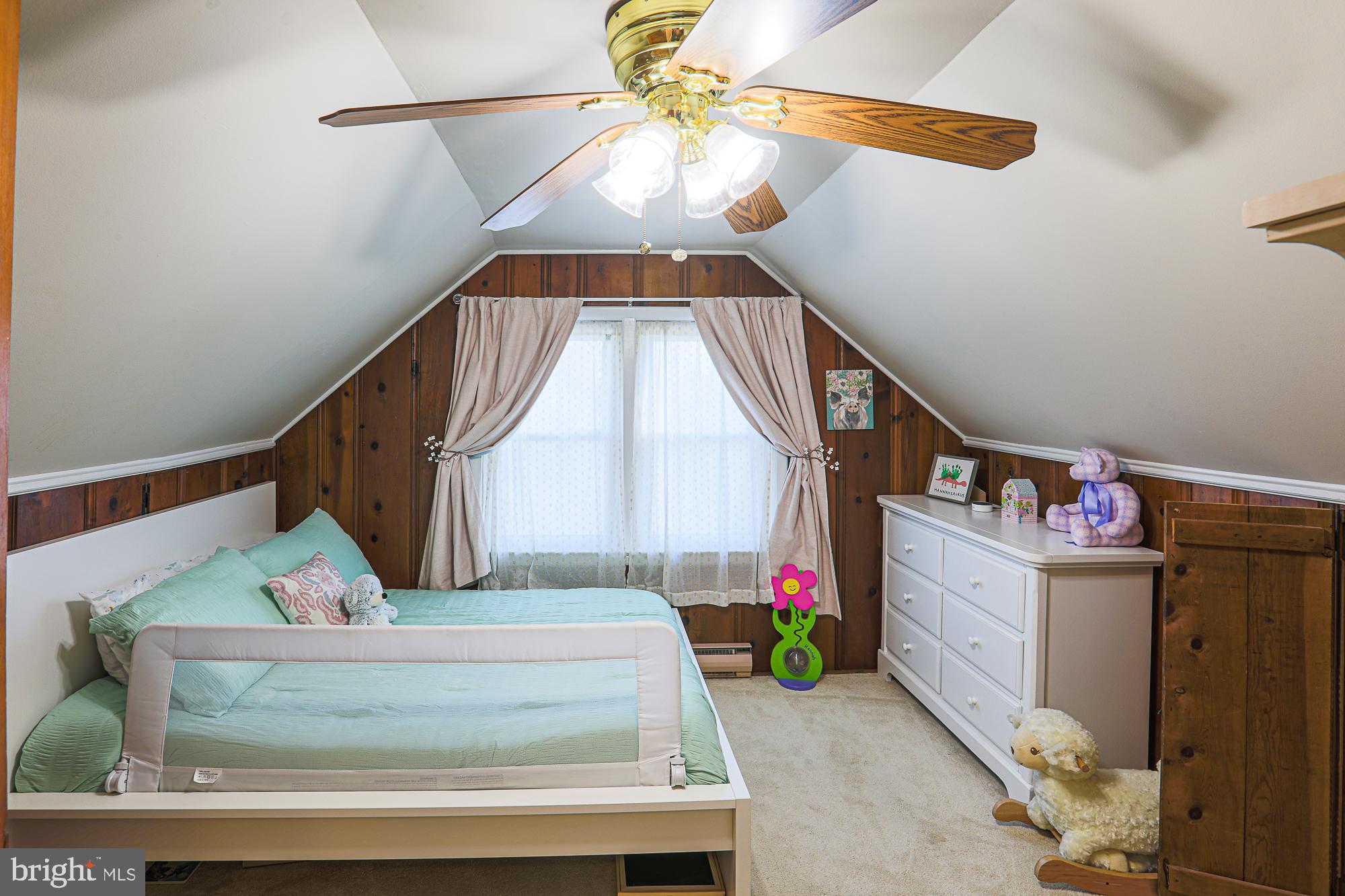 WILLOWDALE - Residential