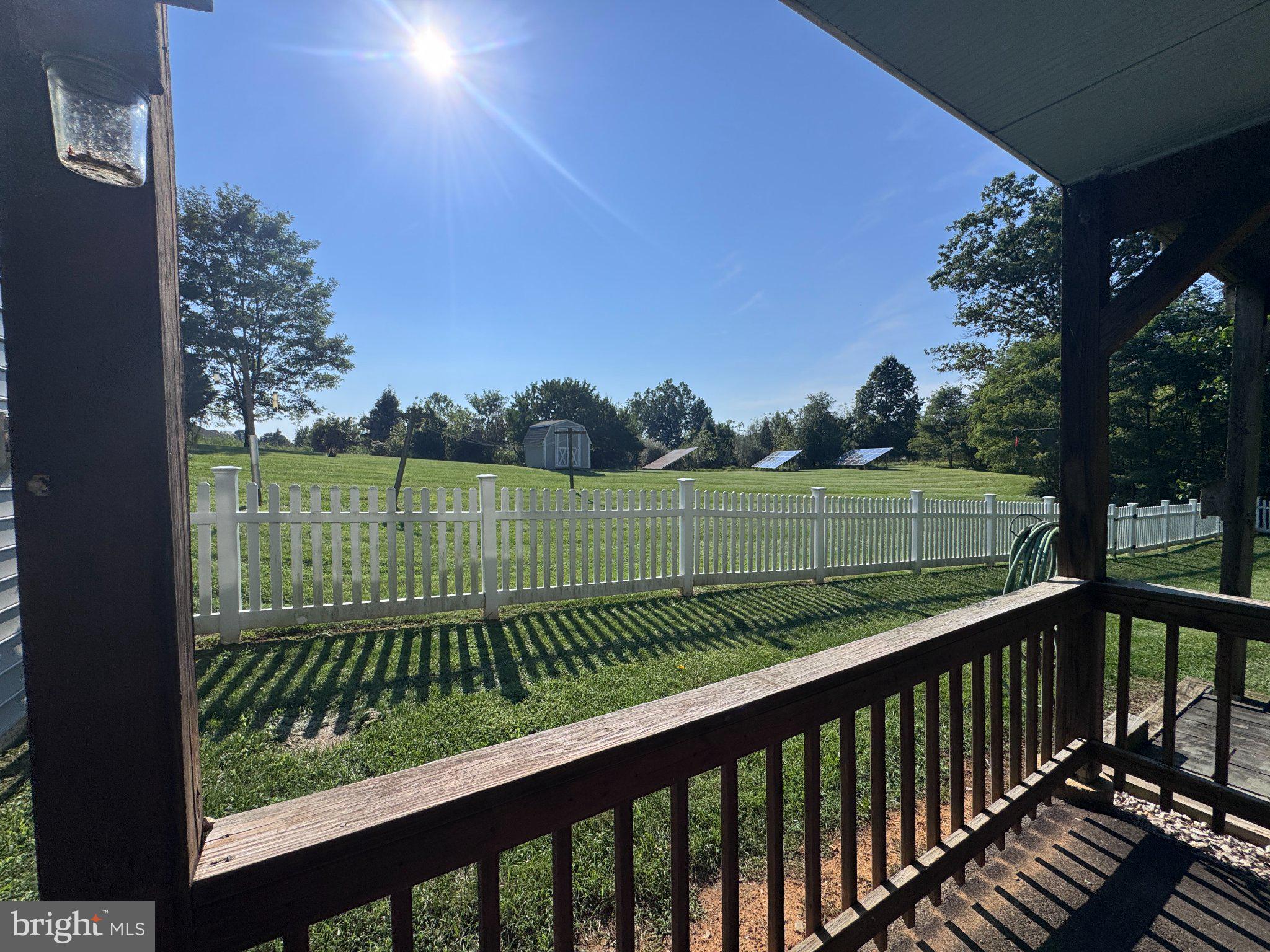 365 LEISURE WAY
