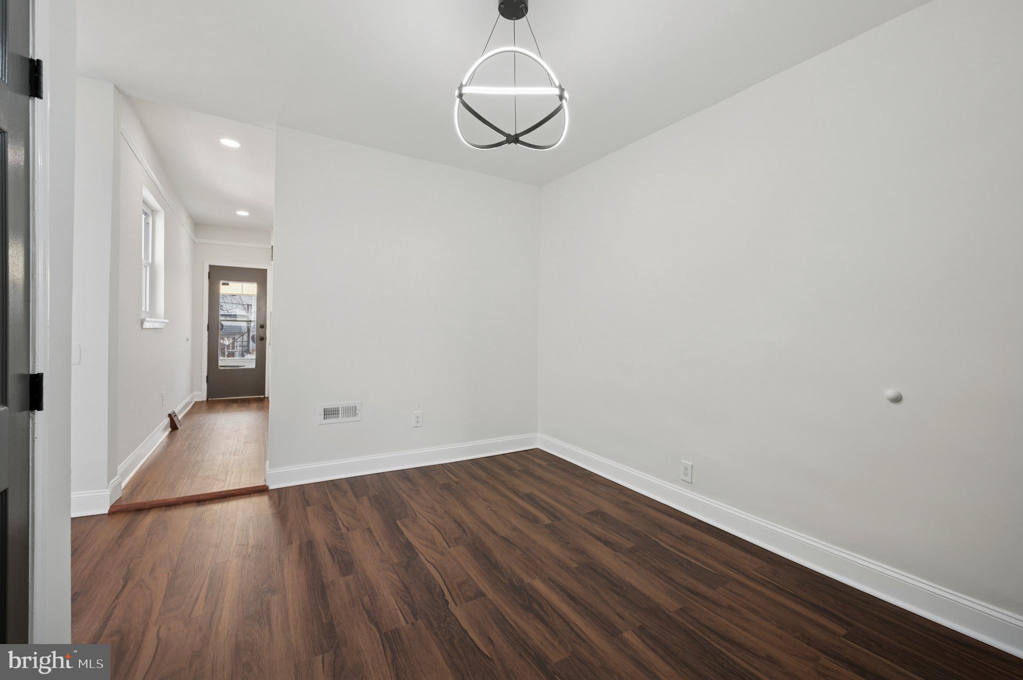 OVERBROOK - Residential