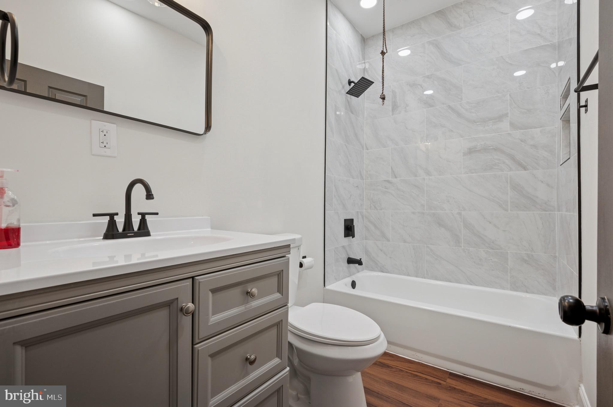 OVERBROOK - Residential