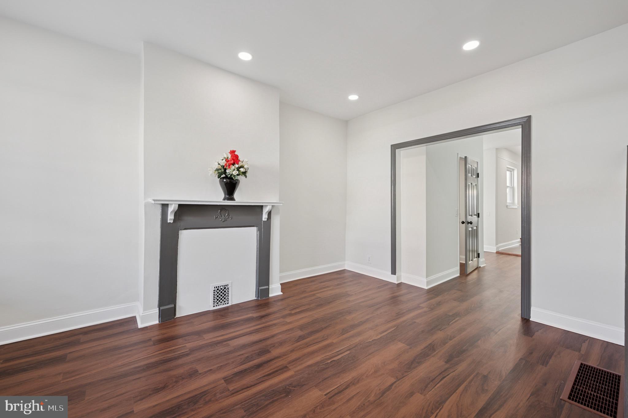 OVERBROOK - Residential