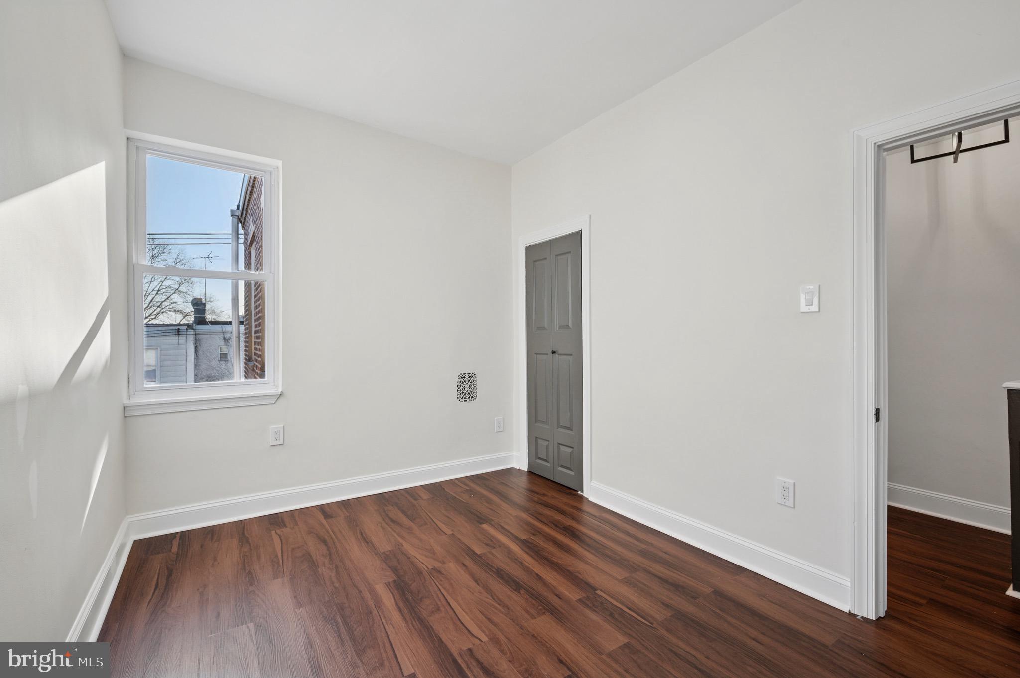 OVERBROOK - Residential