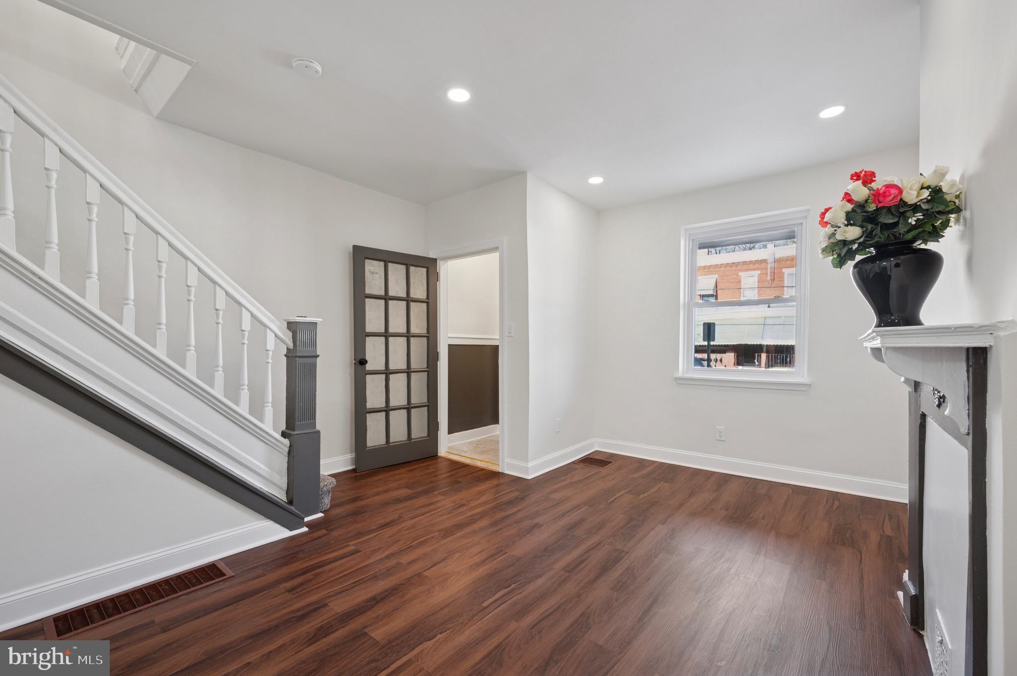 OVERBROOK - Residential