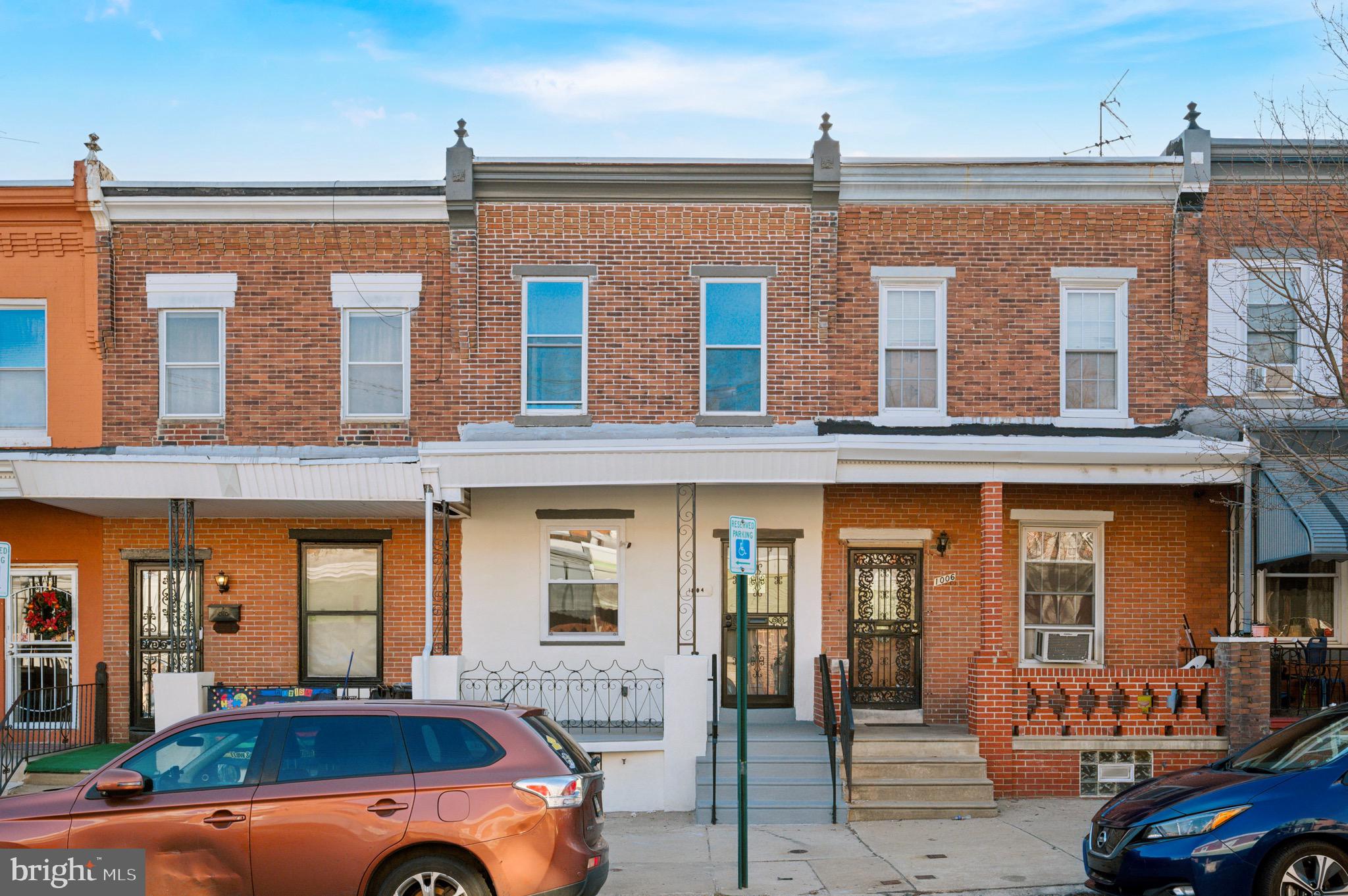 For Sale in Overbrook, Philadelphia
Your dream home awaits in the heart of Overbrook
This charming 3-bedroom, 1 full bath, and 1 half bath row home has everything you need:
Updated kitchen & bathroom
Central air for year-round comfort
Cozy front & back porch – perfect for relaxing
Ideal for first-time homebuyers looking for a move-in-ready gem
Don’t miss out on this amazing opportunity.
Grant money available for first time buyers to purchase
