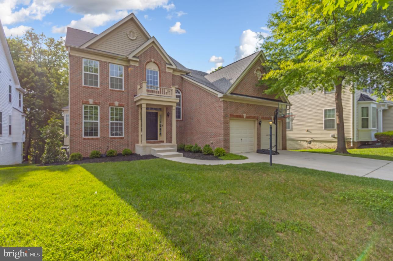 FAIRWAY ESTATES - Residential