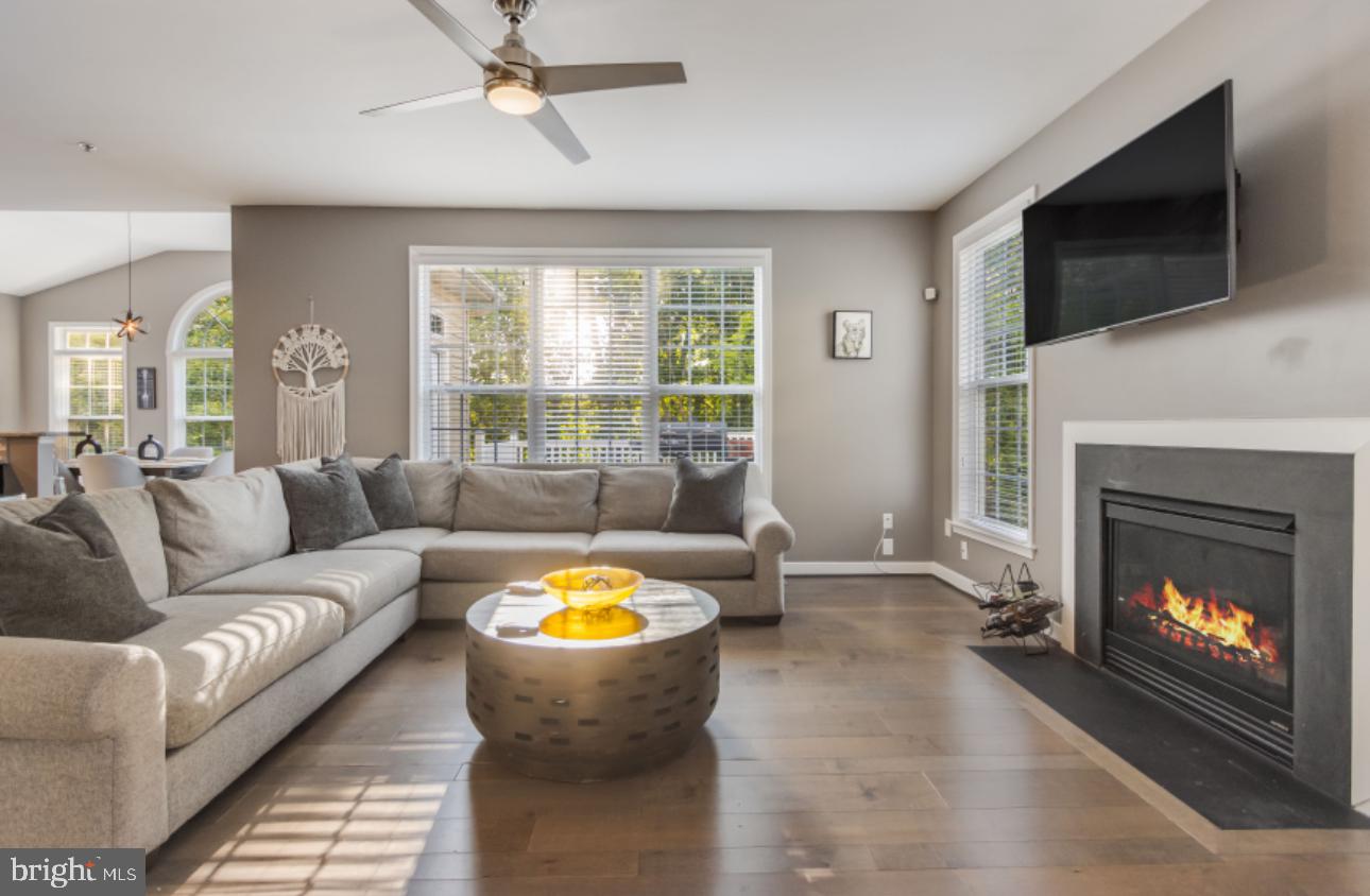 FAIRWAY ESTATES - Residential