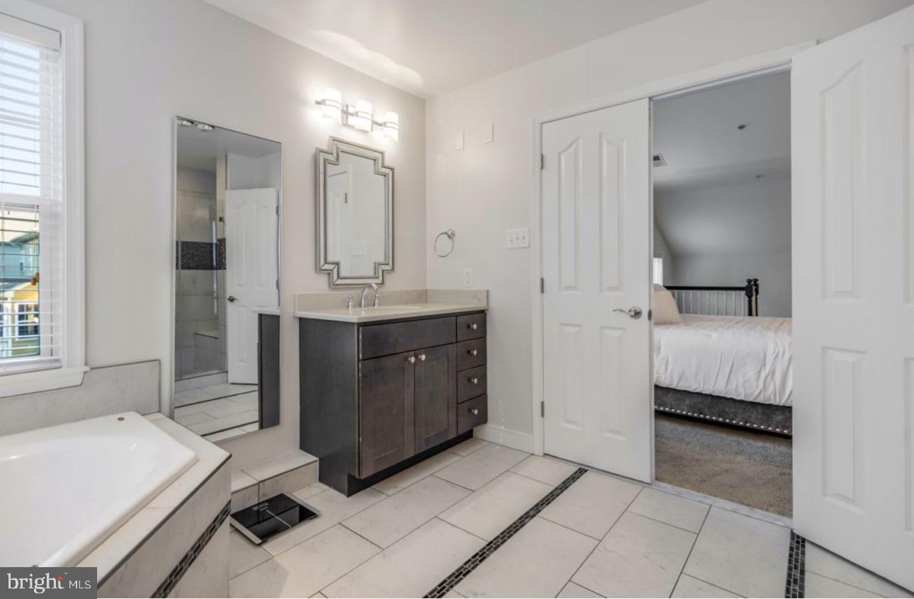 FAIRWAY ESTATES - Residential