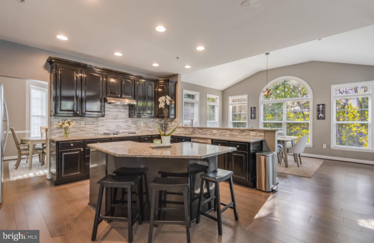 FAIRWAY ESTATES - Residential