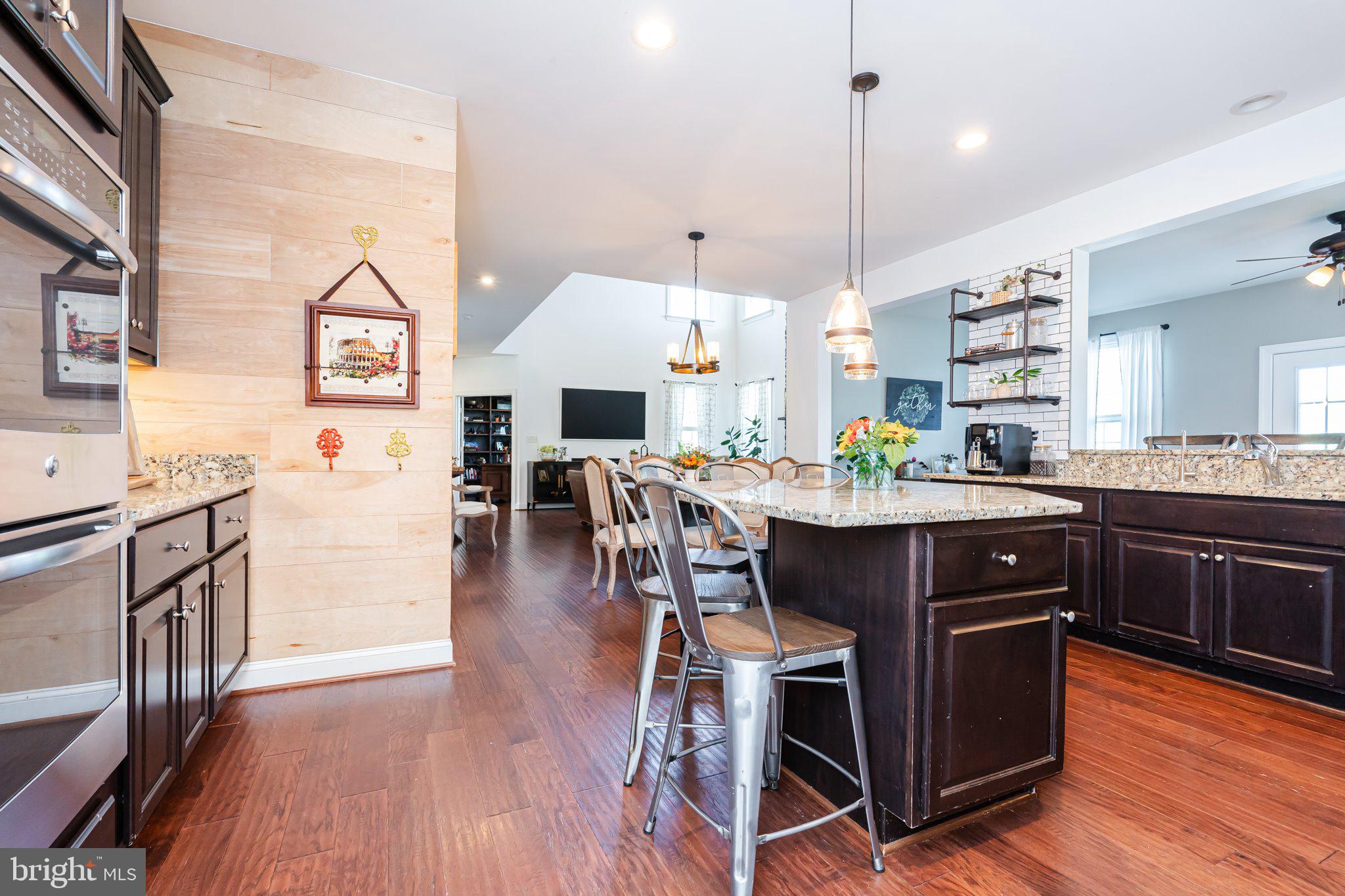 THE POINT - Residential