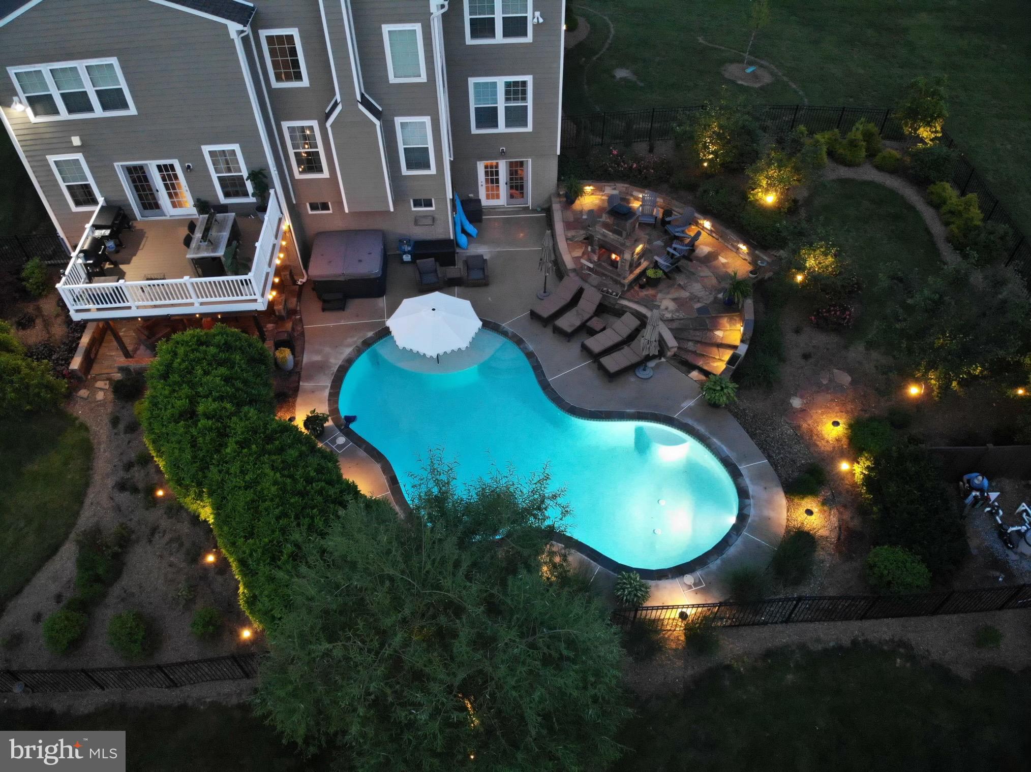 THE POINT - Residential