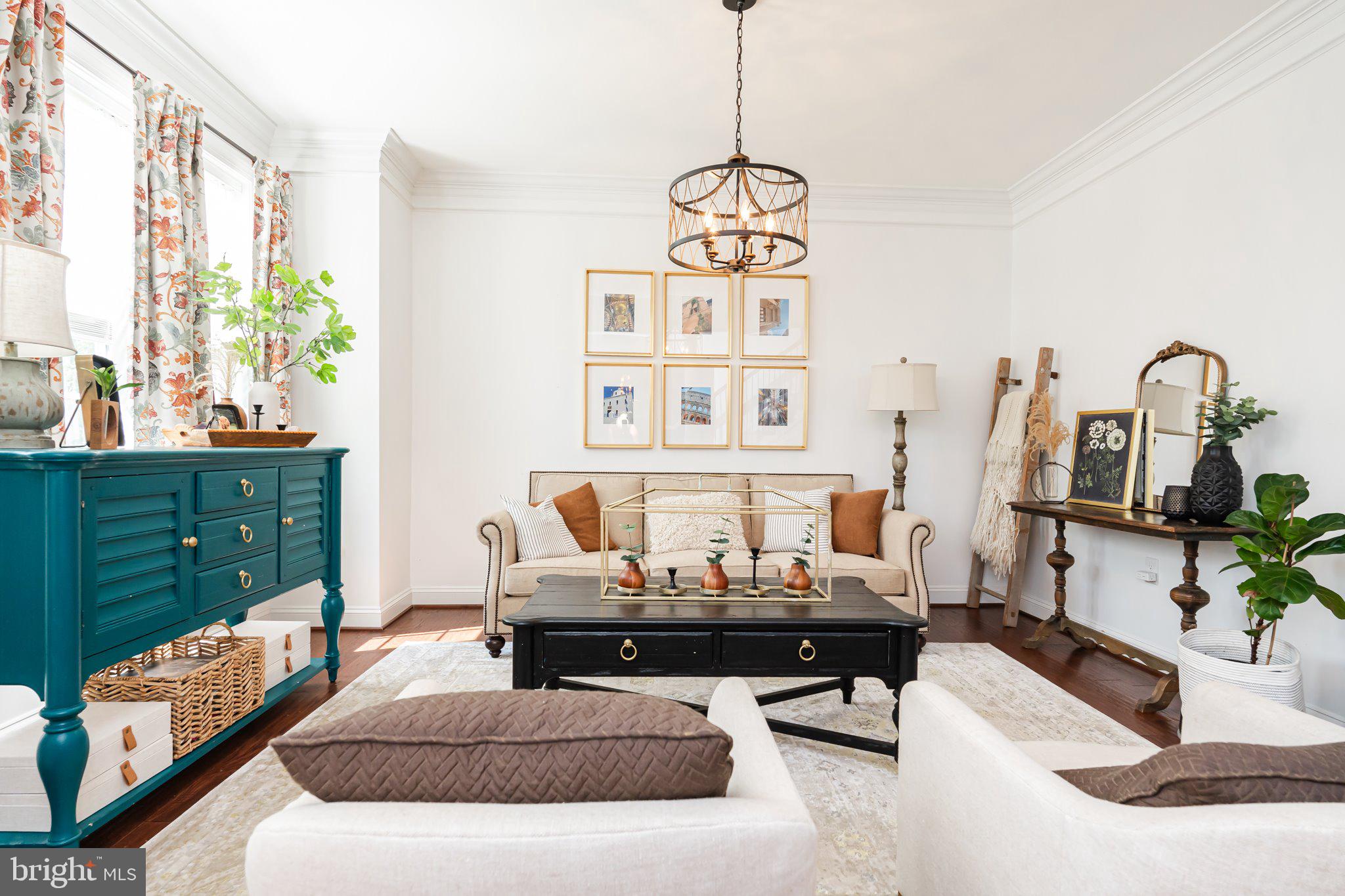 THE POINT - Residential