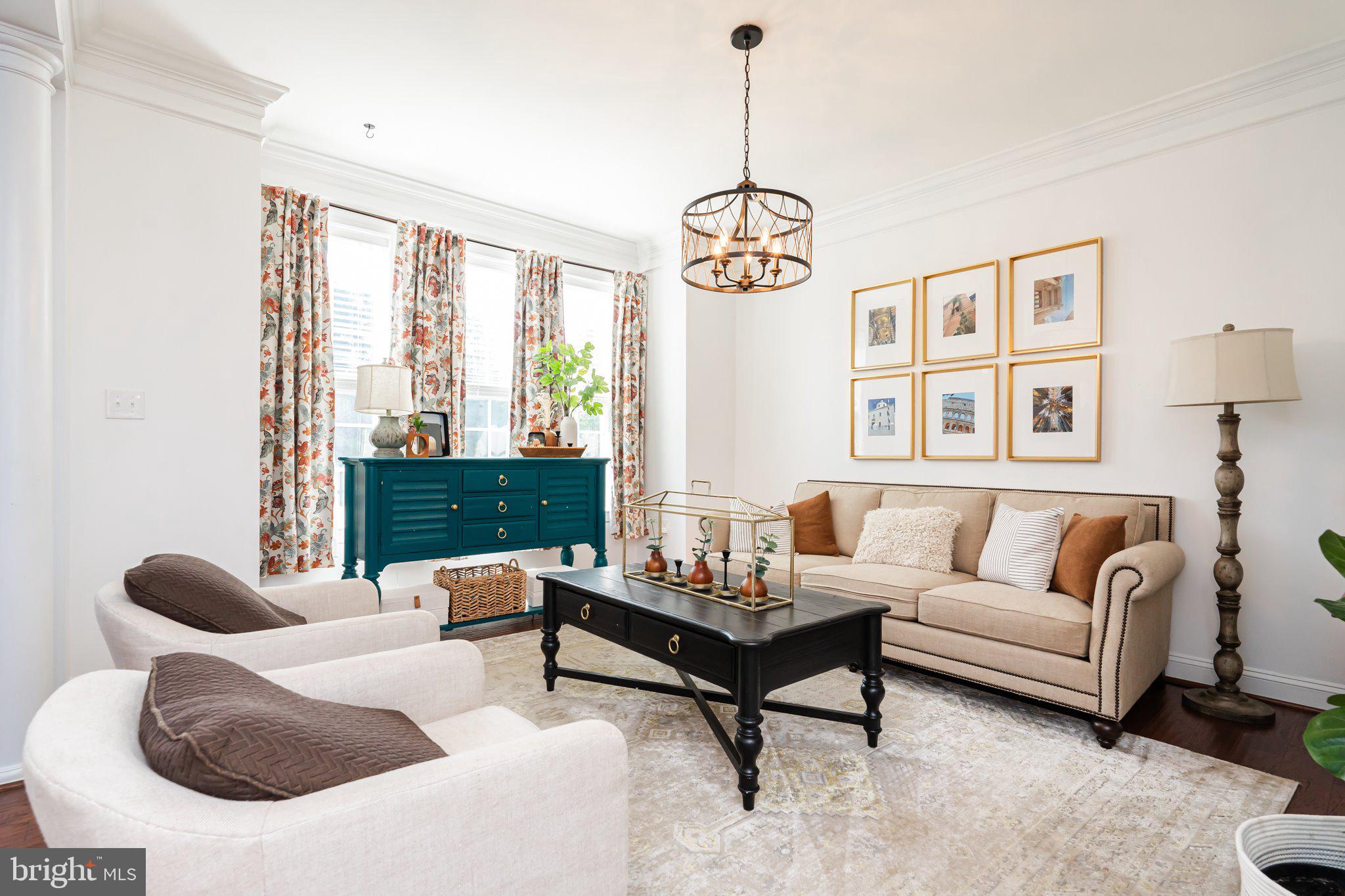 THE POINT - Residential