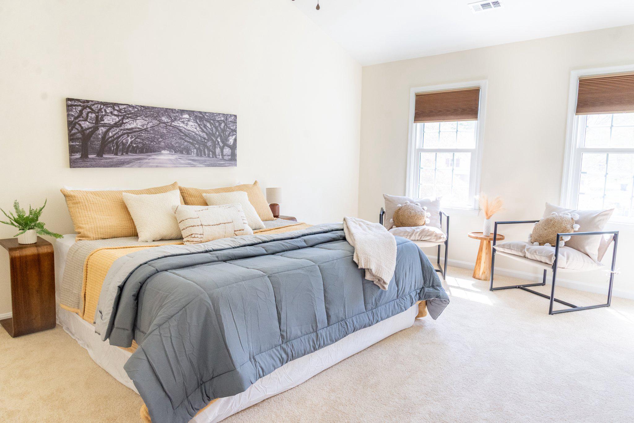 ARGYLE HILLS - Residential