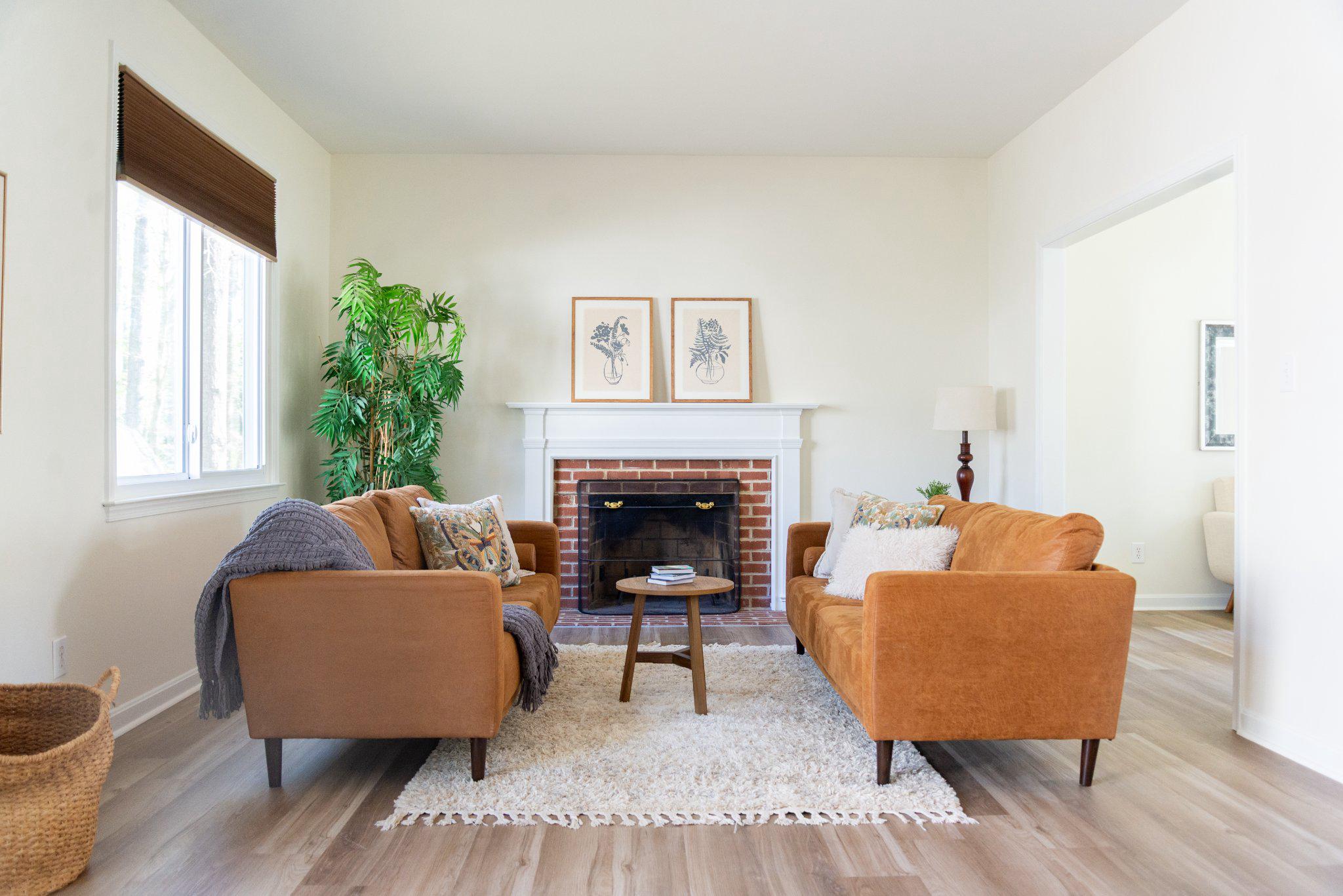 ARGYLE HILLS - Residential