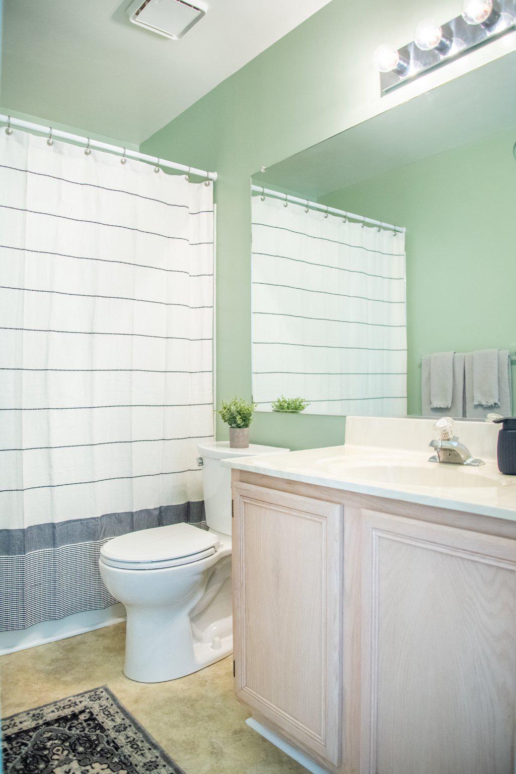 ARGYLE HILLS - Residential