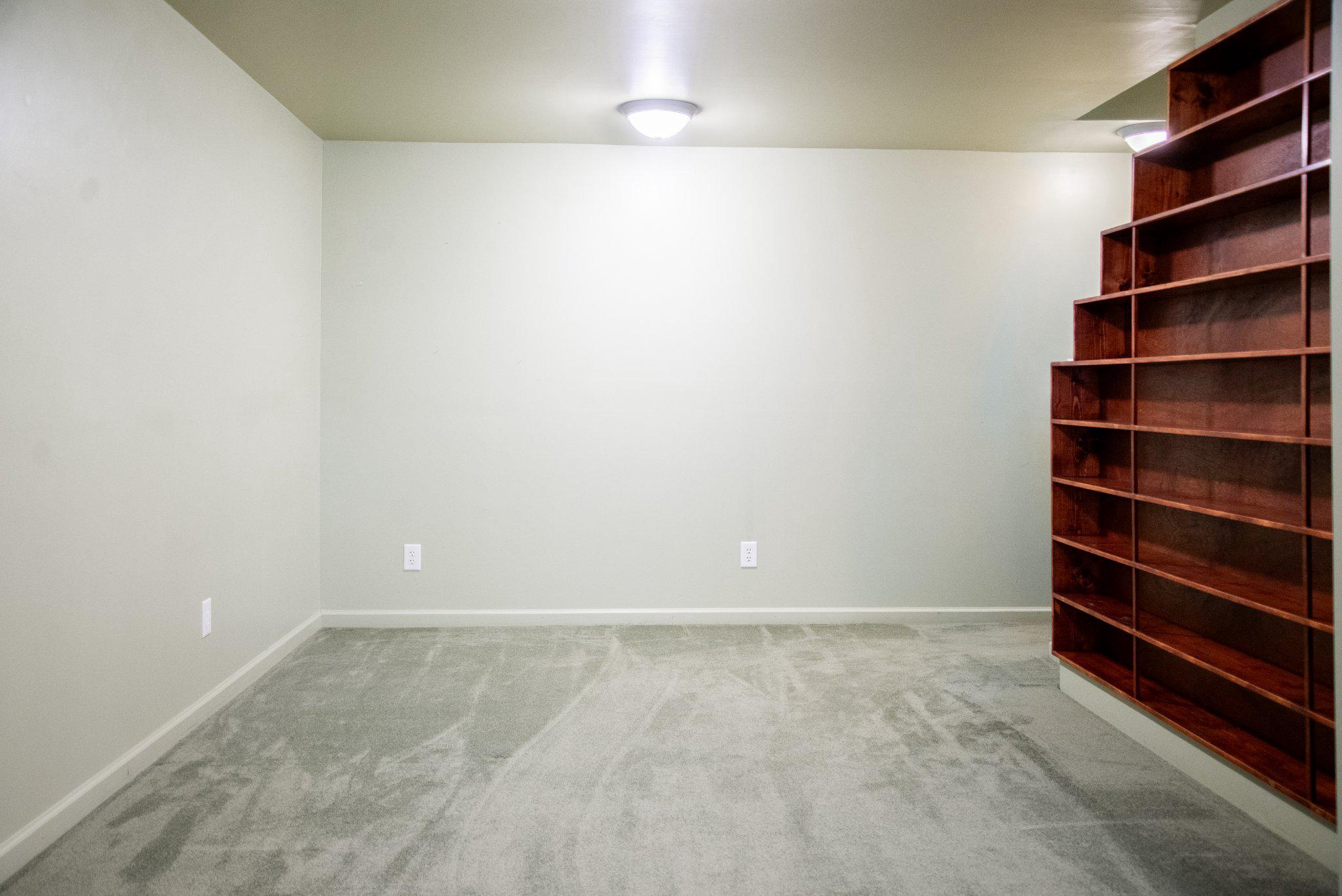 ARGYLE HILLS - Residential