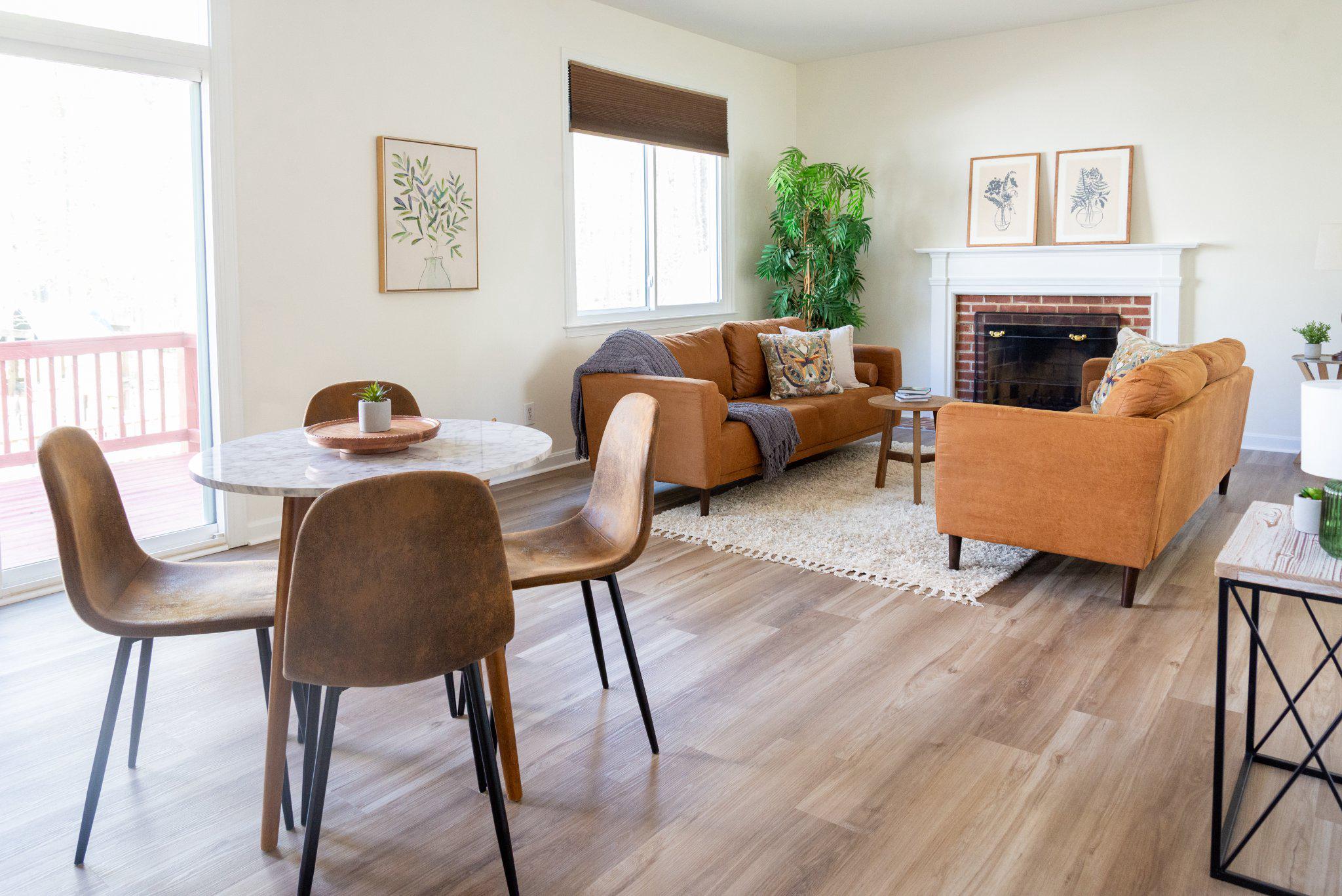 ARGYLE HILLS - Residential