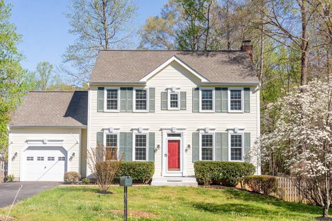 2 GREENLAND COURT FREDERICKSBURG VA 22405