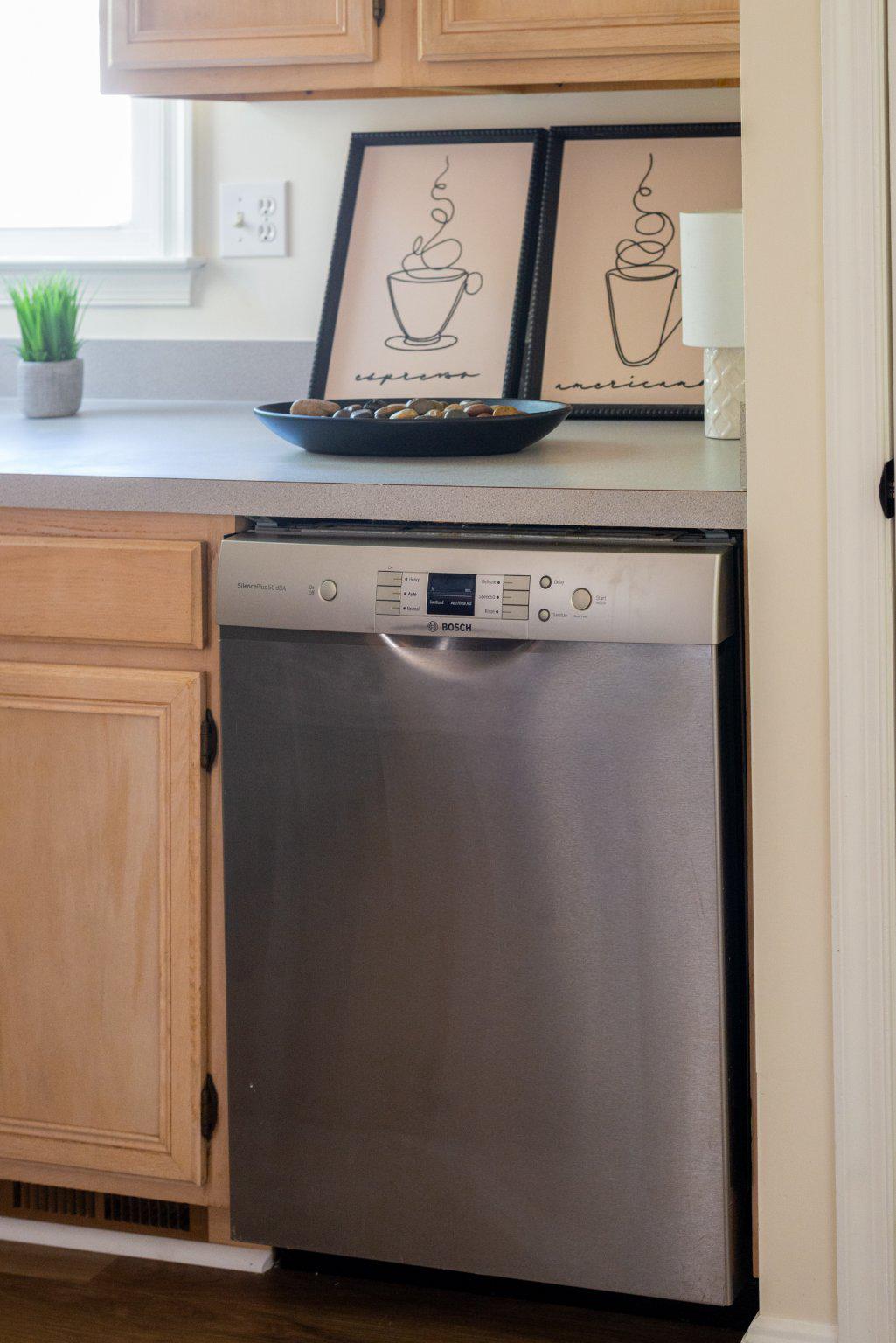 ARGYLE HILLS - Residential