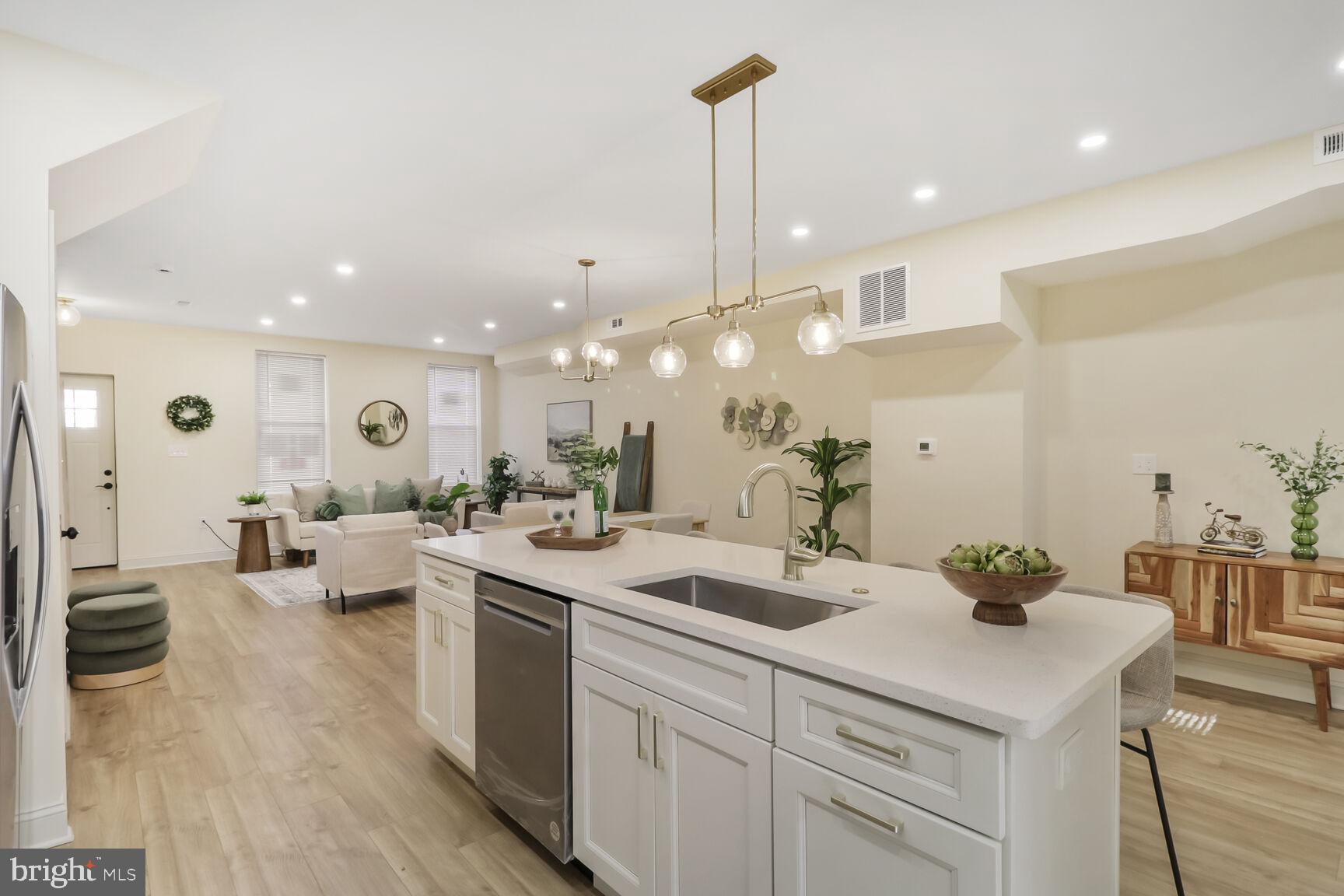 EDGEWOOD - Residential