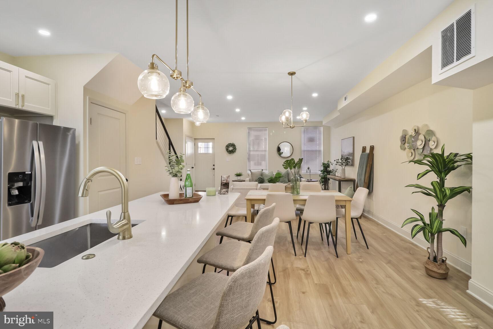 EDGEWOOD - Residential