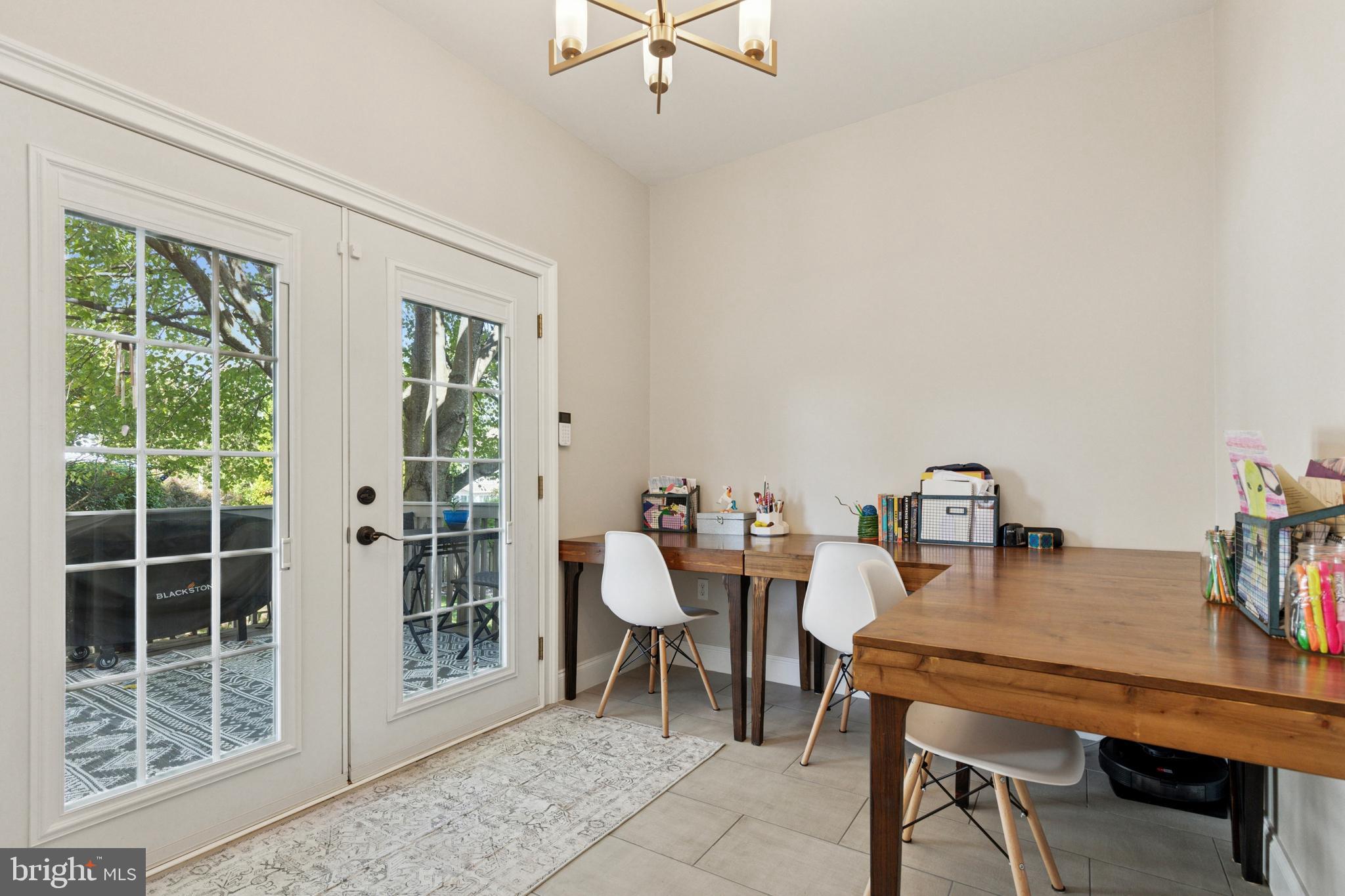 HAMLET - Residential