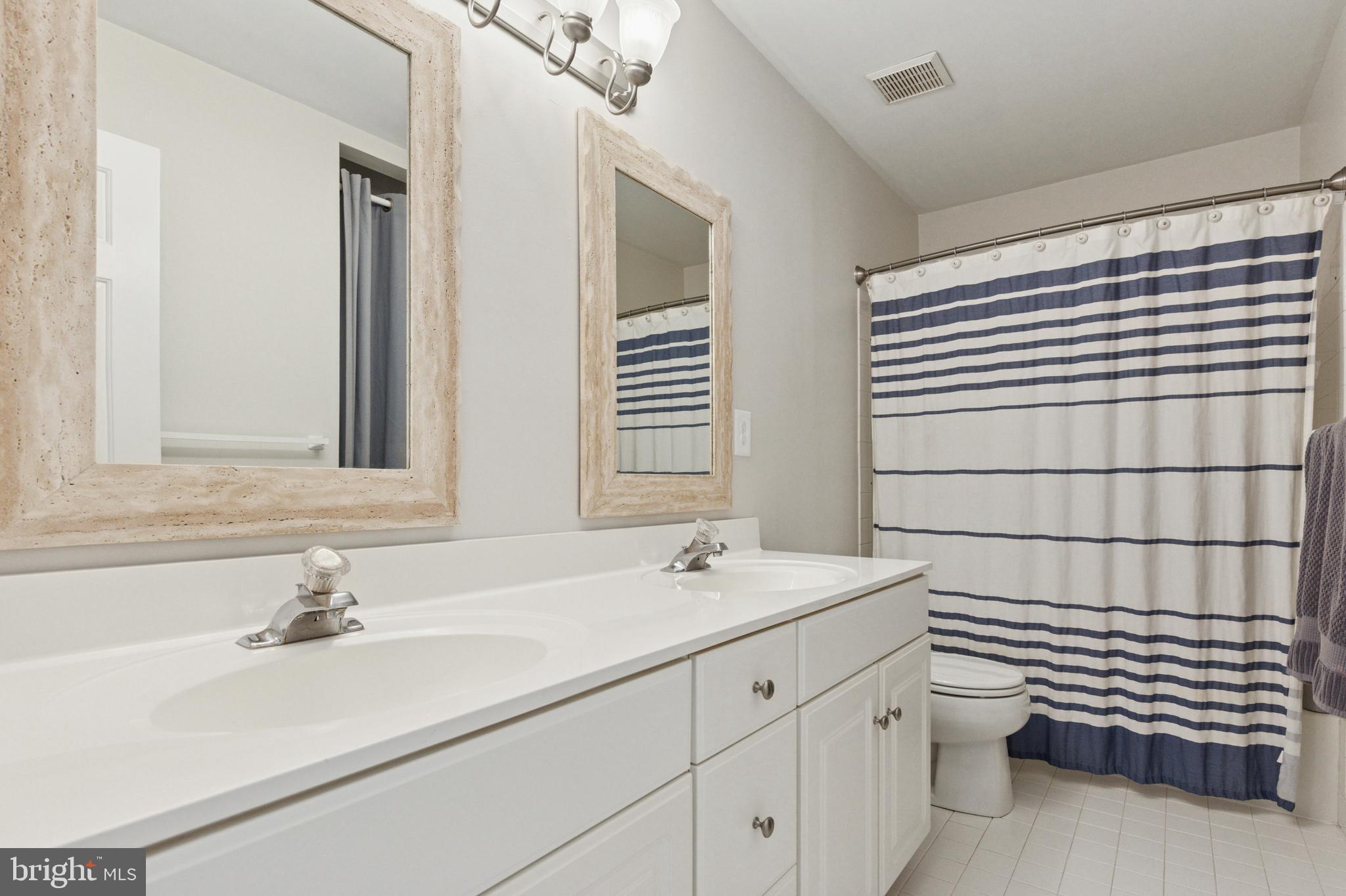 HAMLET - Residential