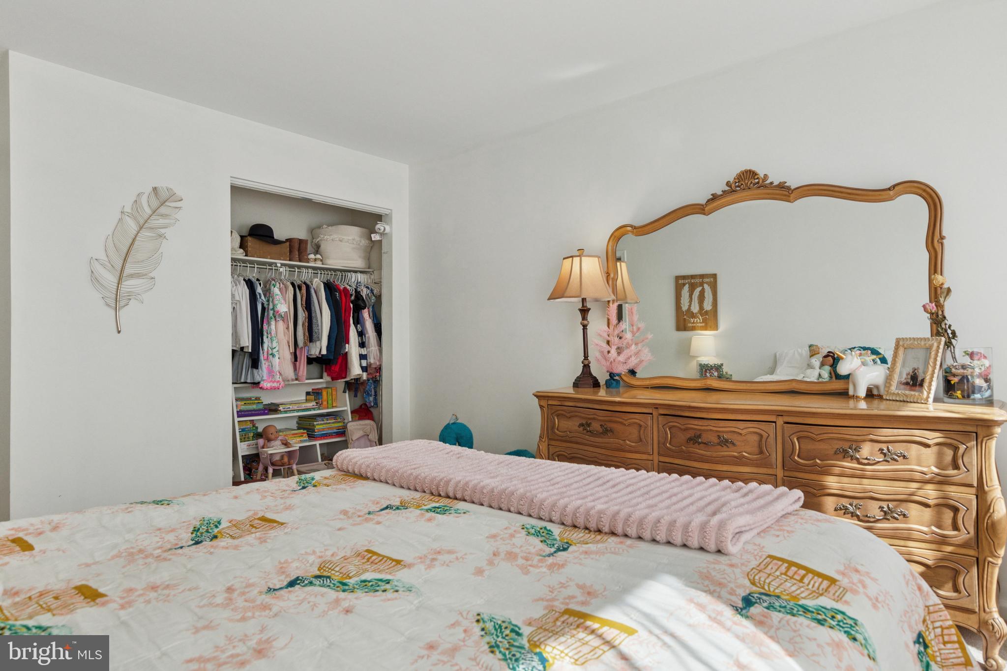 HAMLET - Residential