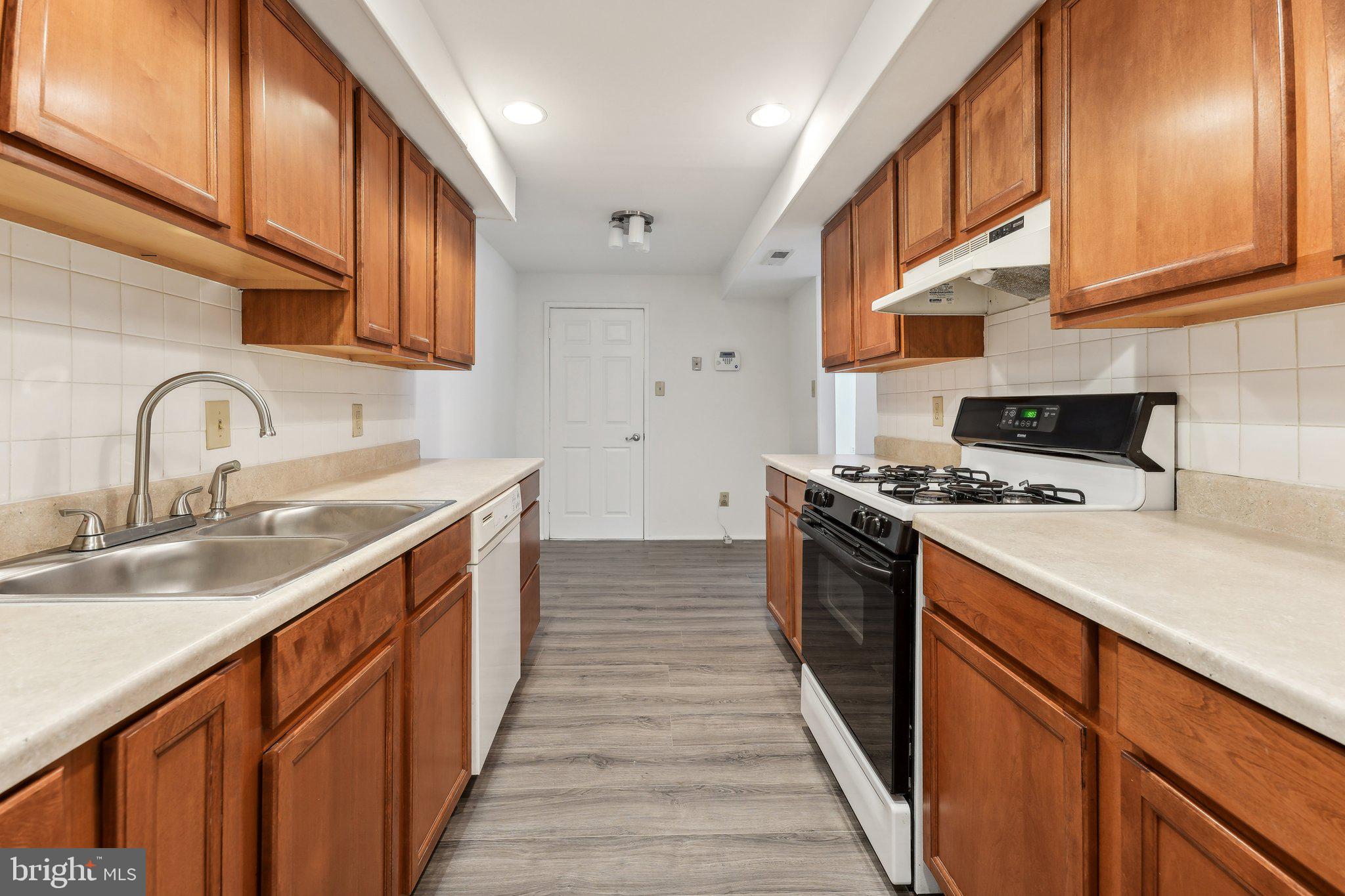 PINES II - Residential